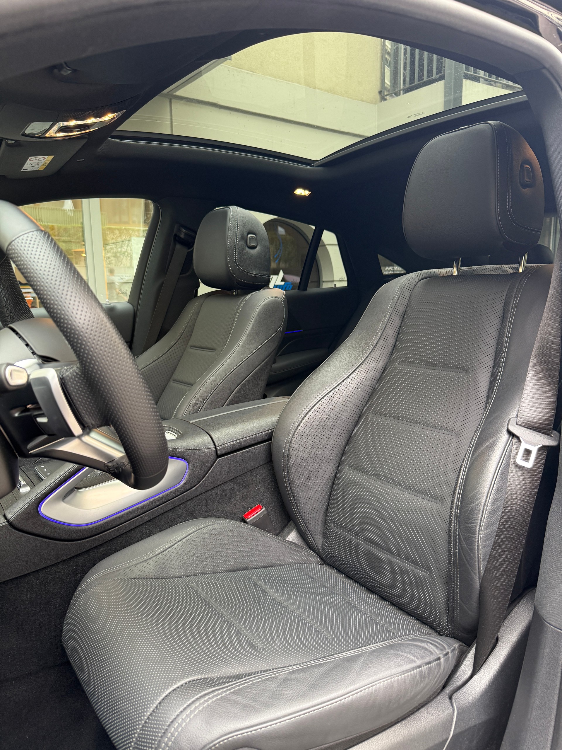 MERCEDES-BENZ GLE Coupé 400 e 4Matic+ 9G-Tronic-image-12