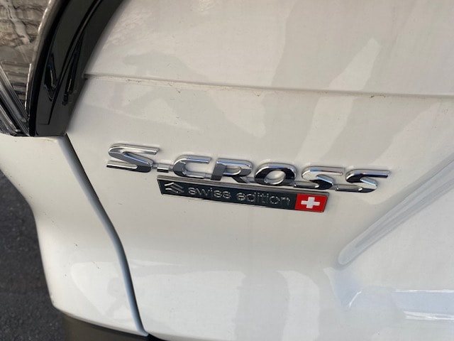 SUZUKI S-Cross 1.4 T Compact Top Hybrid 4x4-image-4