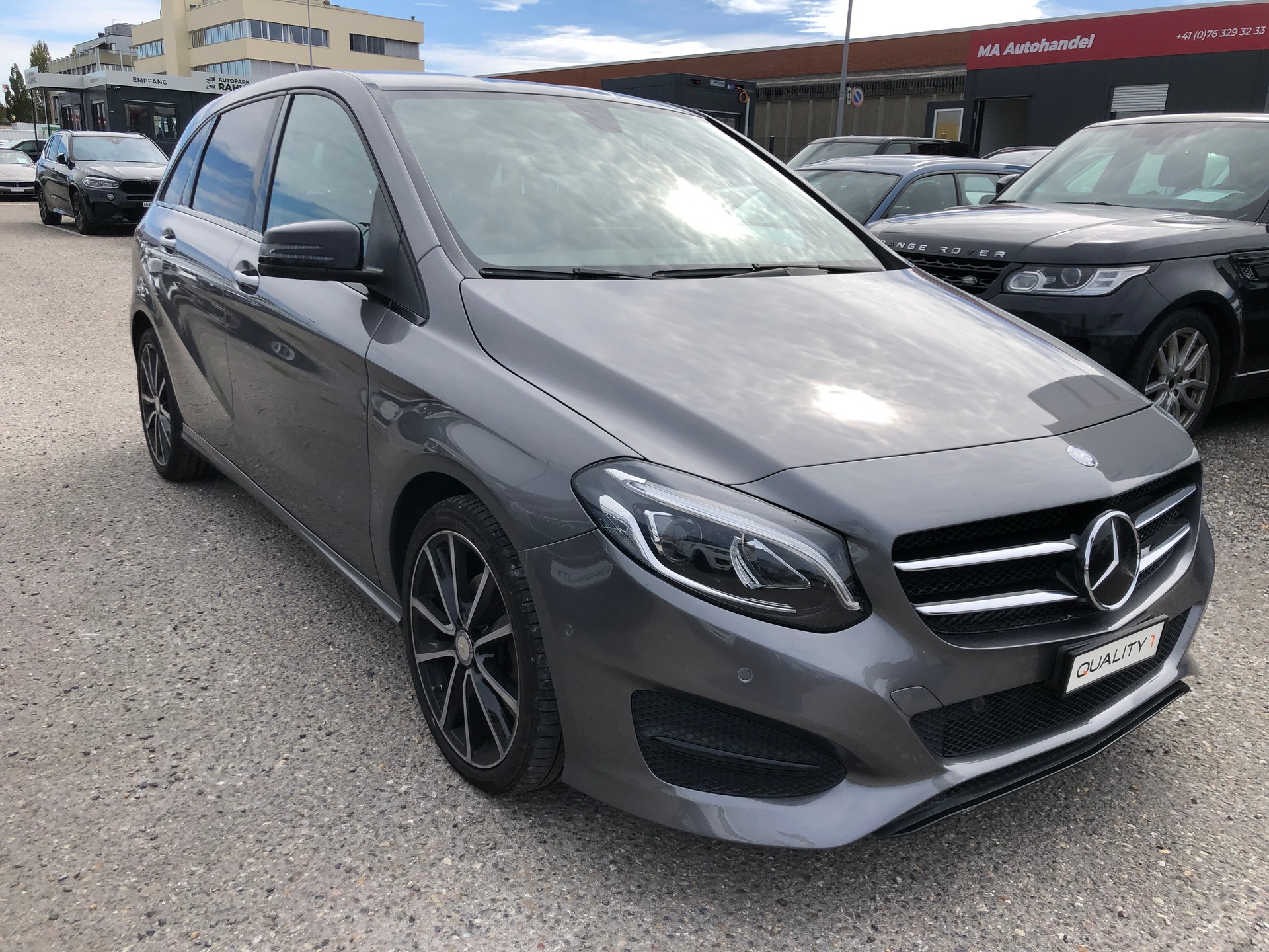 MERCEDES-BENZ B 220 CDI Urban 4Matic 7G-DCT-image-2