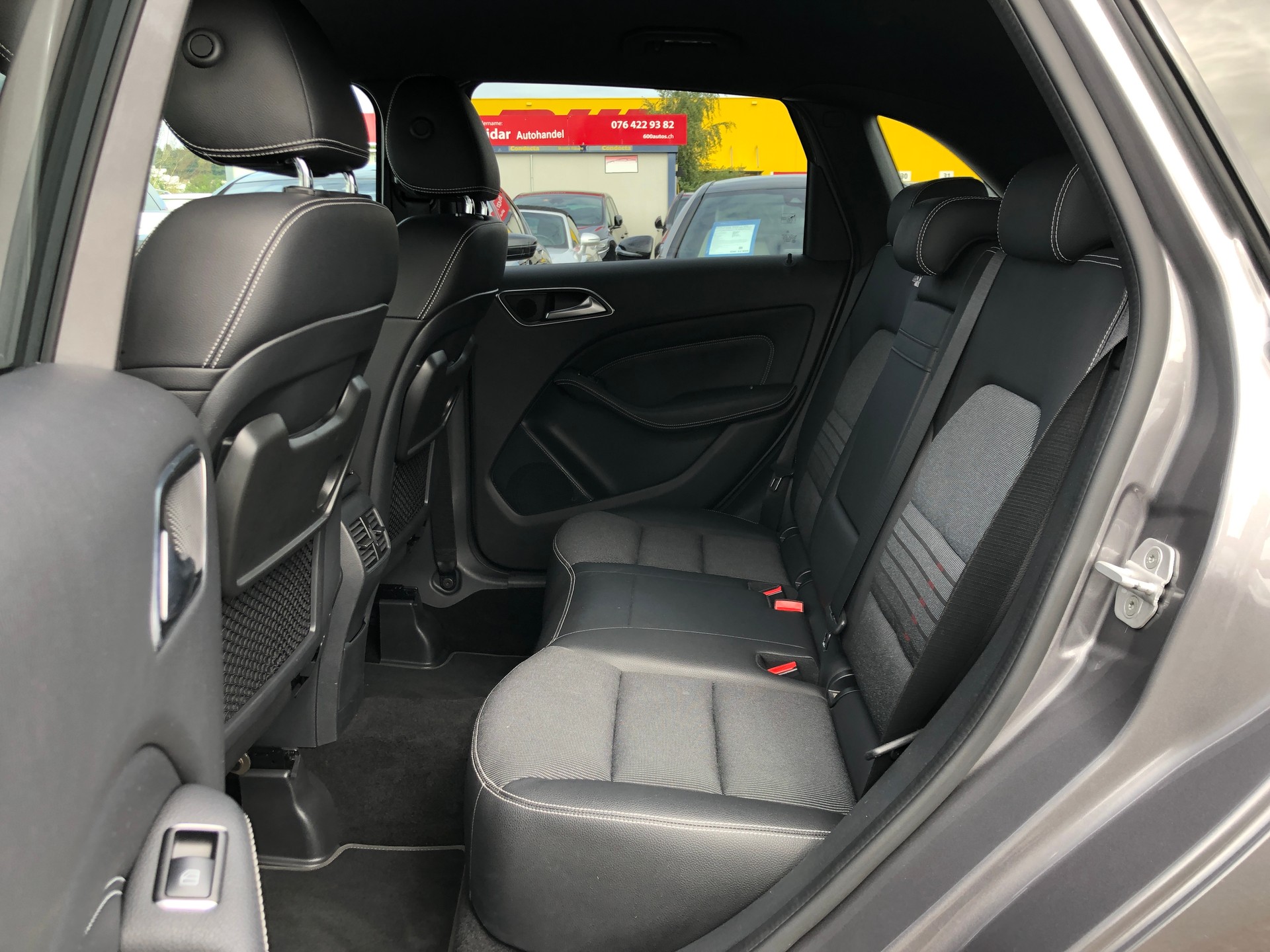 MERCEDES-BENZ B 220 CDI Urban 4Matic 7G-DCT-image-16