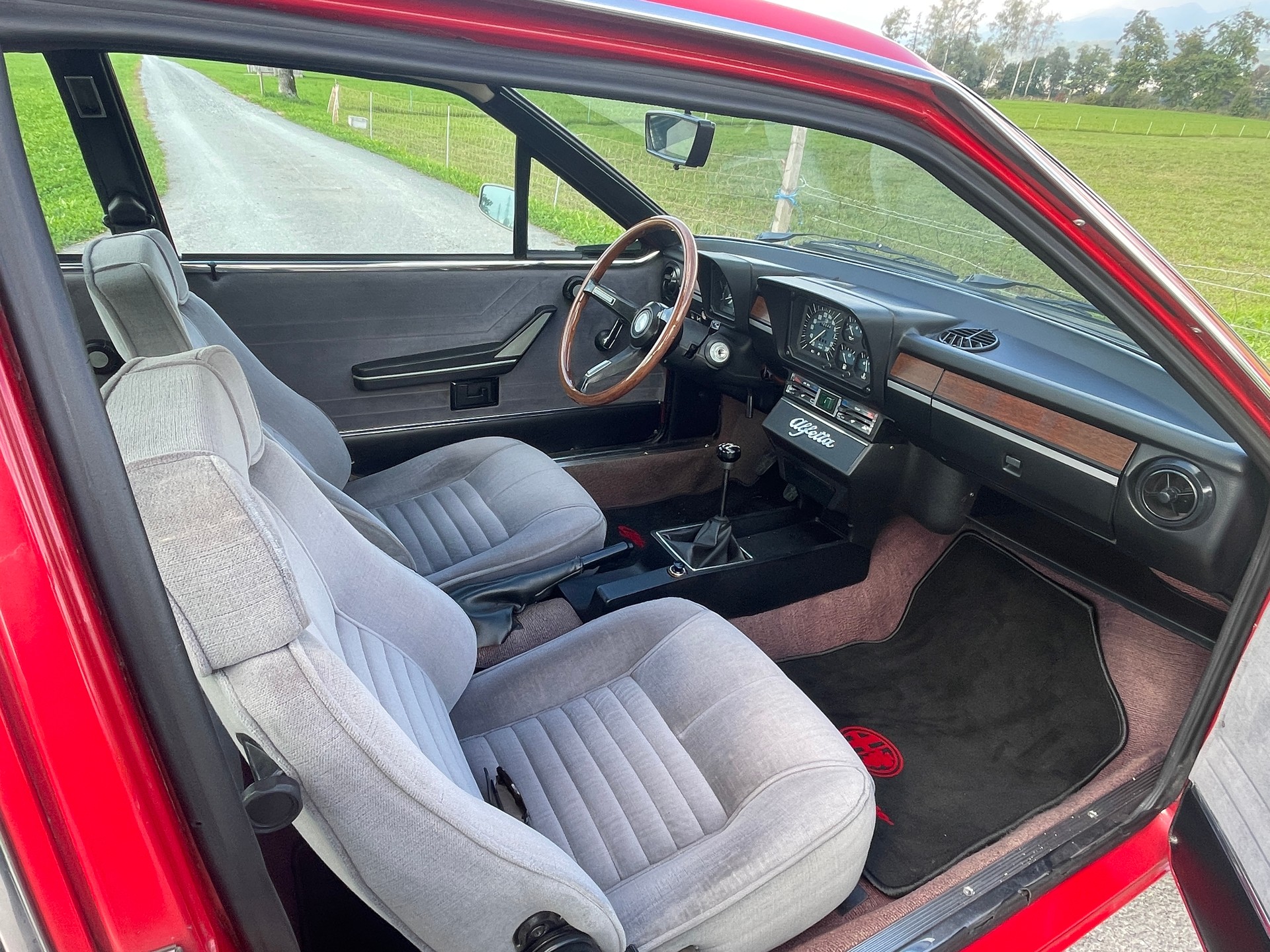 ALFA ROMEO Alfetta GTV 2000 L-image-11