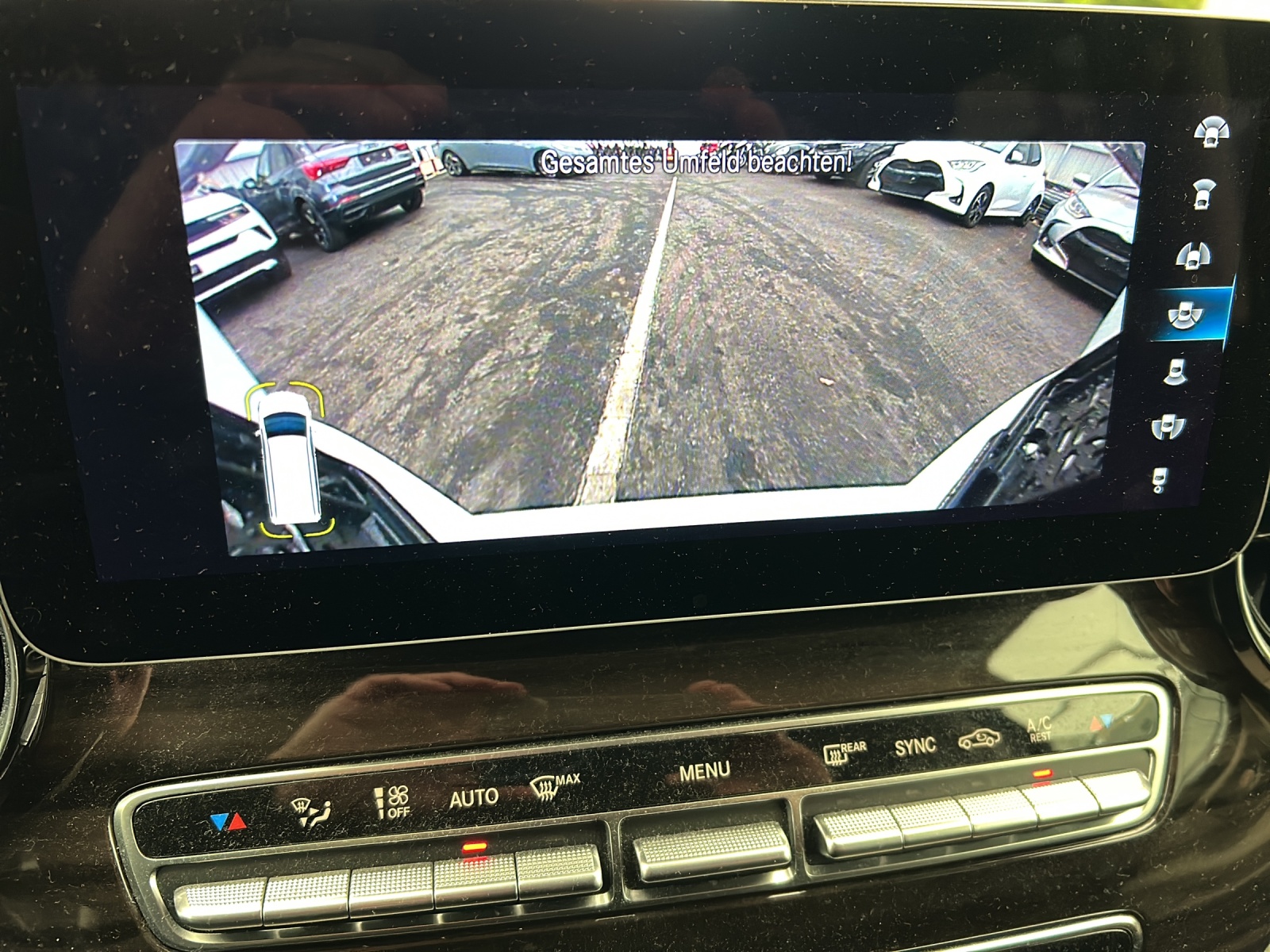 MERCEDES-BENZ Marco Polo 300 d 4M Automat AHK - Standheizung - LED Light System-image-13
