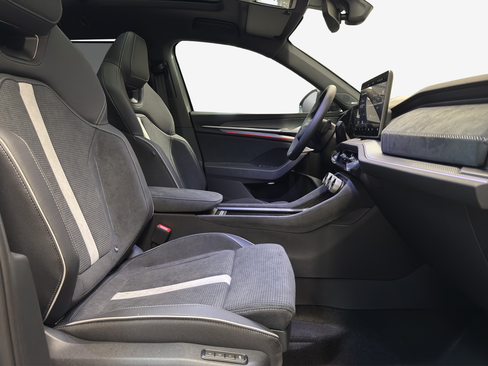SKODA Kodiaq 2.0 TDI Sportline 4x4-image-13