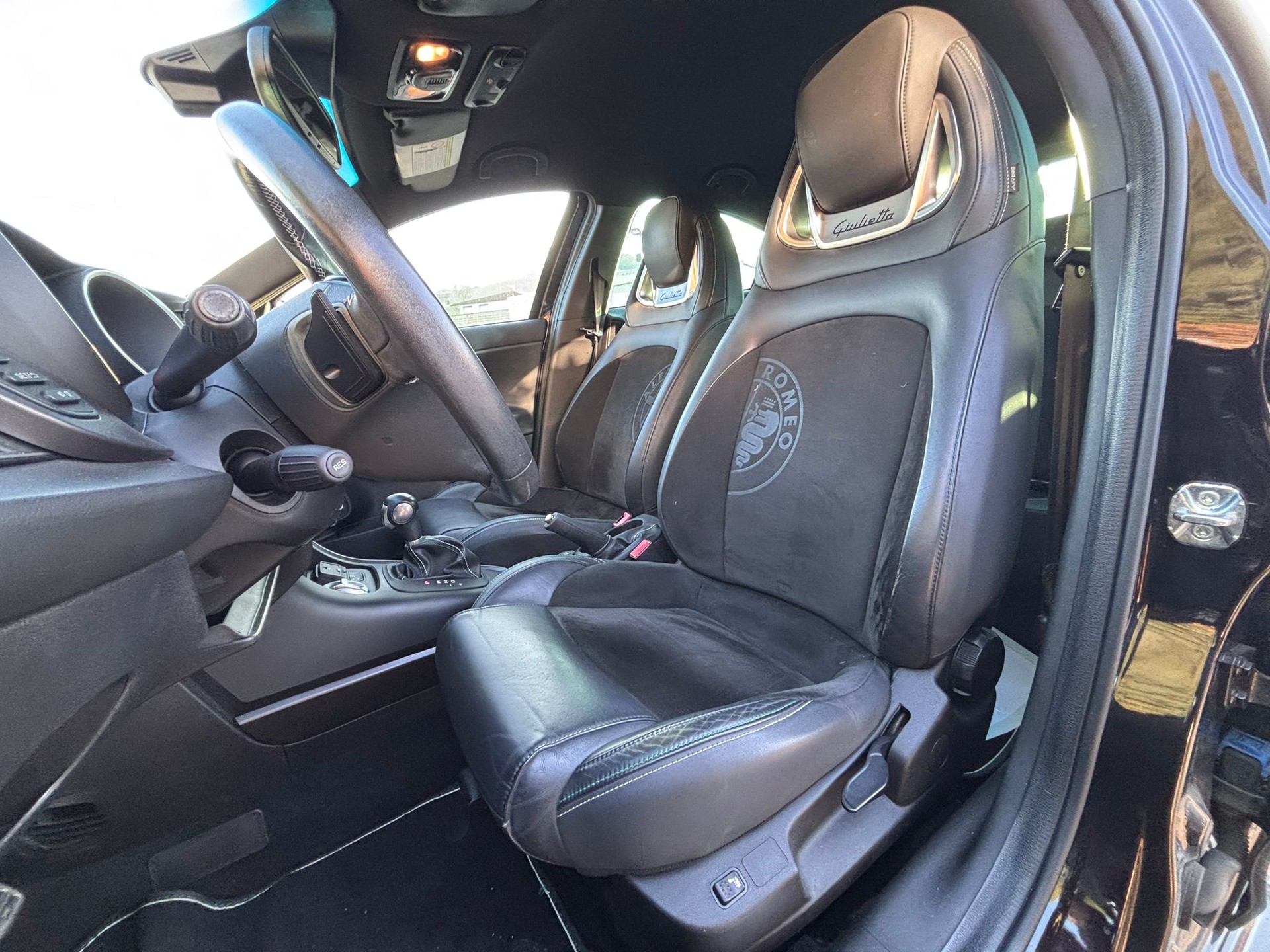 ALFA ROMEO Giulietta 1750 TBi Quadrifoglio Verde TCT-image-3