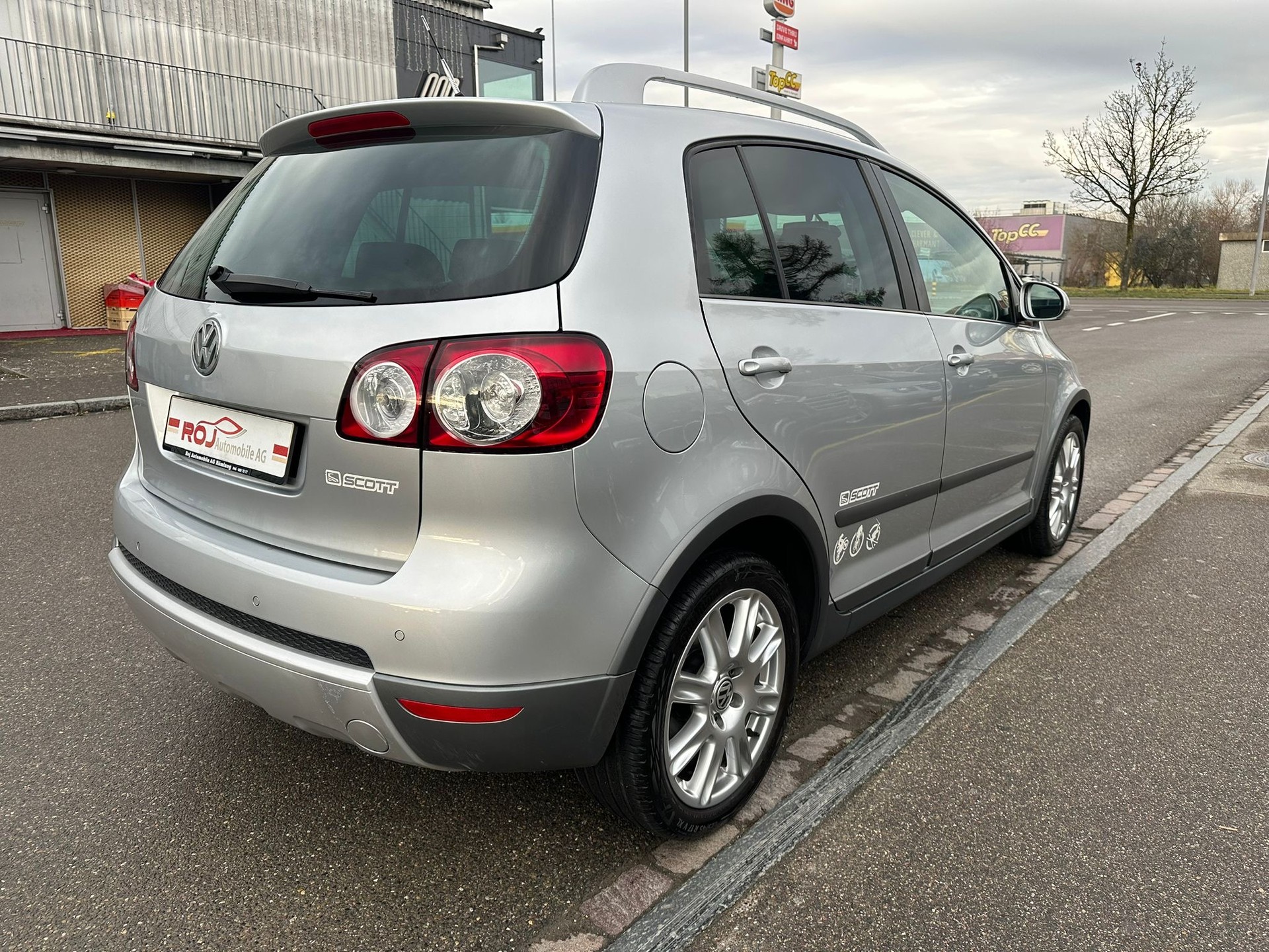 VW Golf Plus Scott 1.4 TSI Sportline-image-5