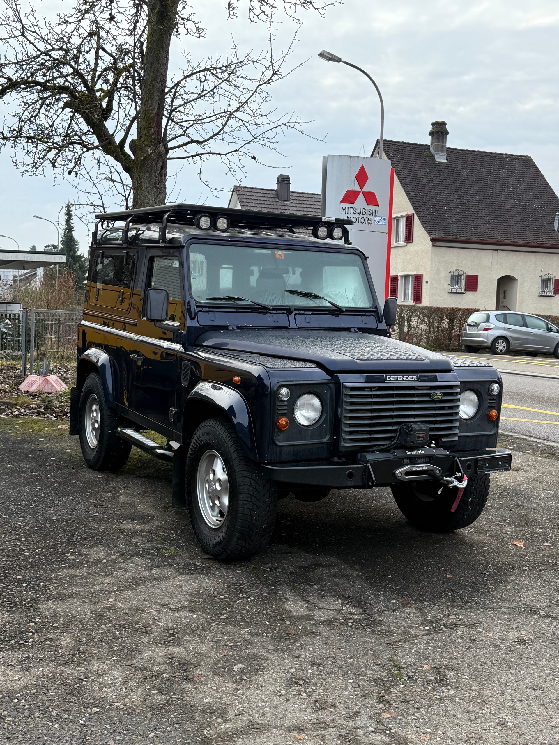 LAND ROVER Defender 90 SW 2.5 Td5-image-2
