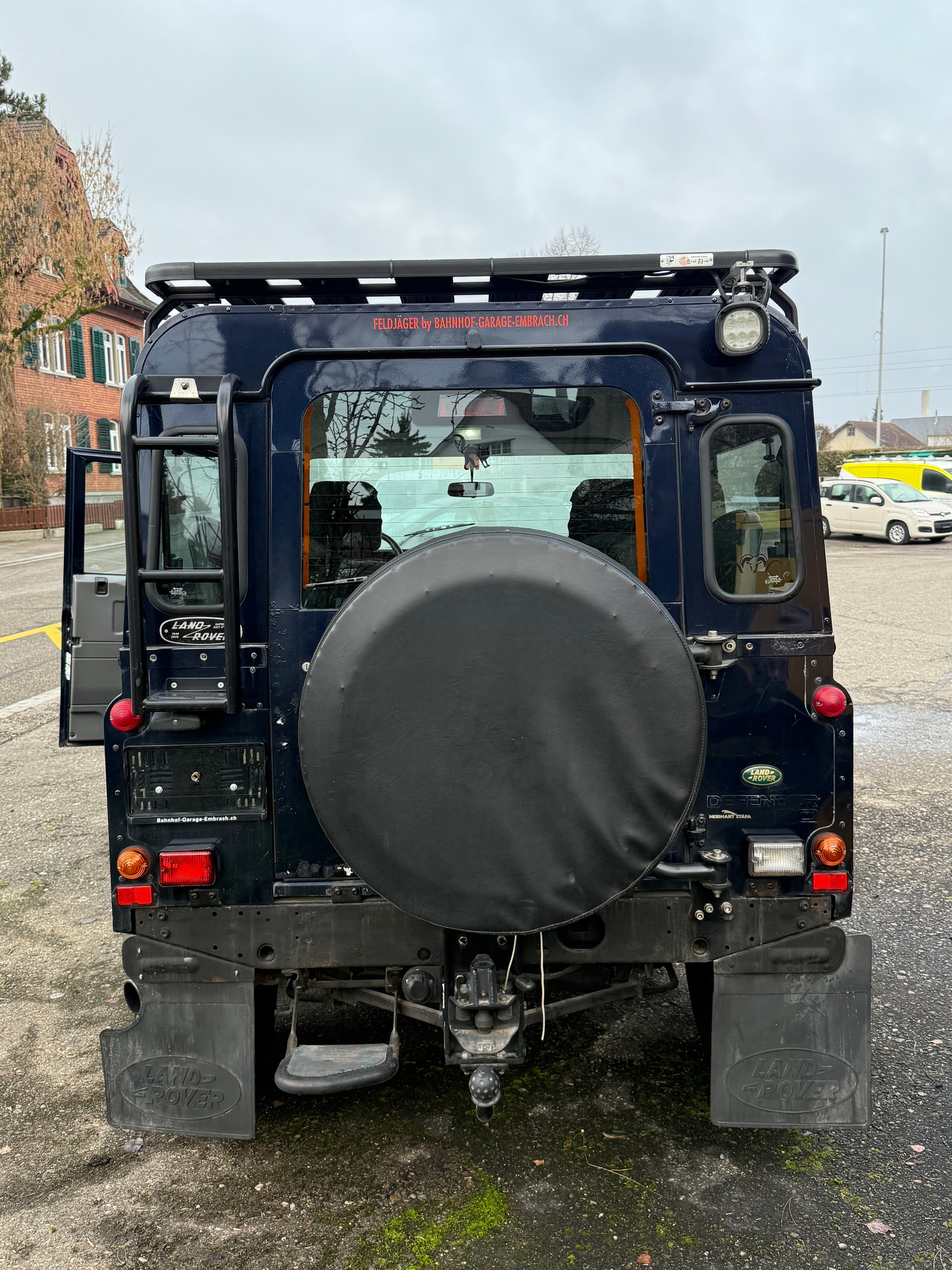 LAND ROVER Defender 90 SW 2.5 Td5-image-3
