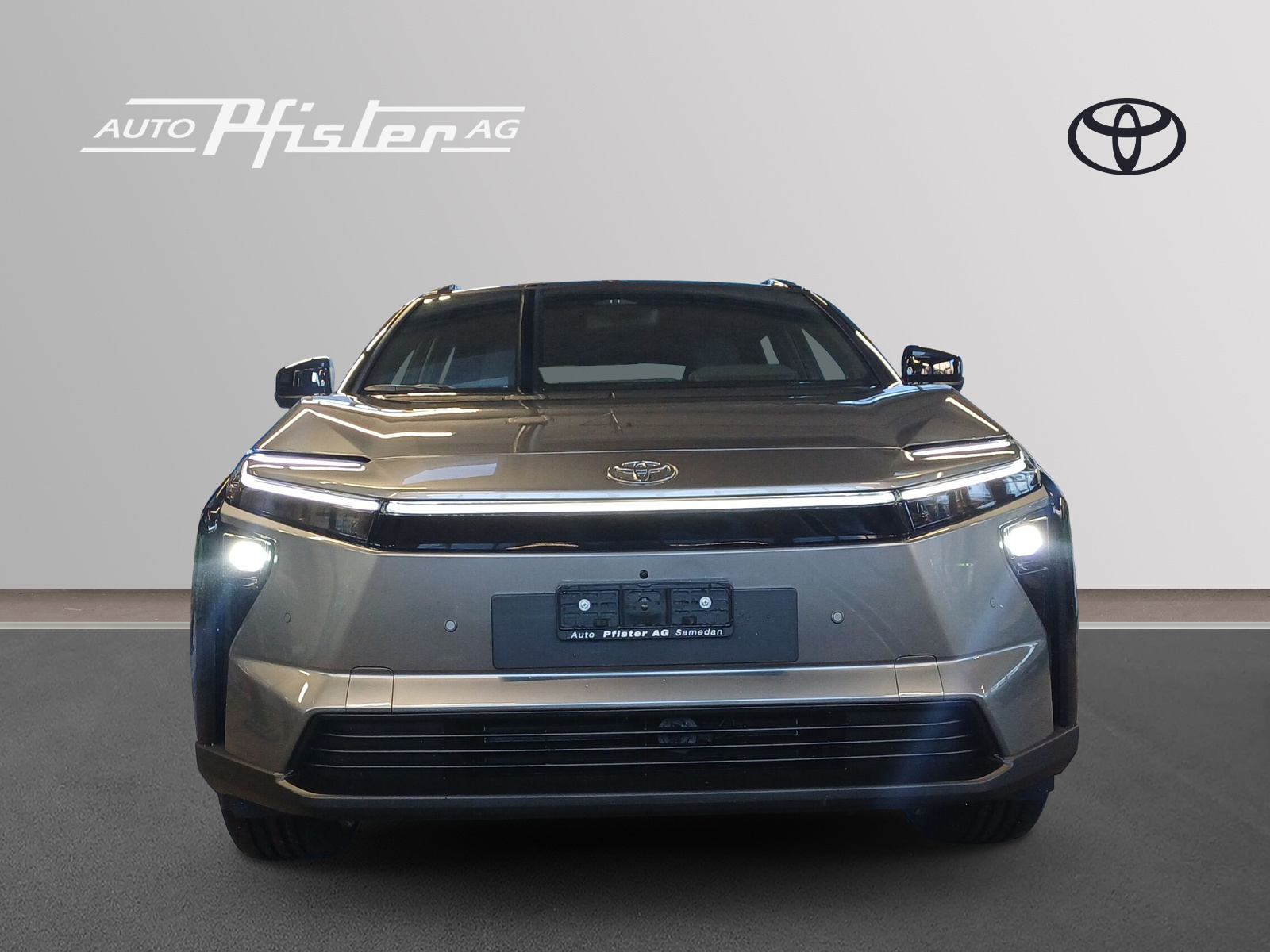 TOYOTA bZ4X Premium AWD-image-1