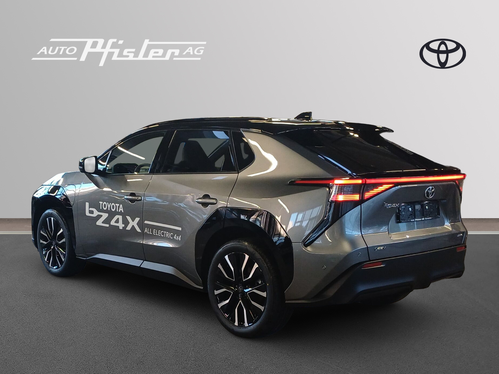 TOYOTA bZ4X Premium AWD-image-3