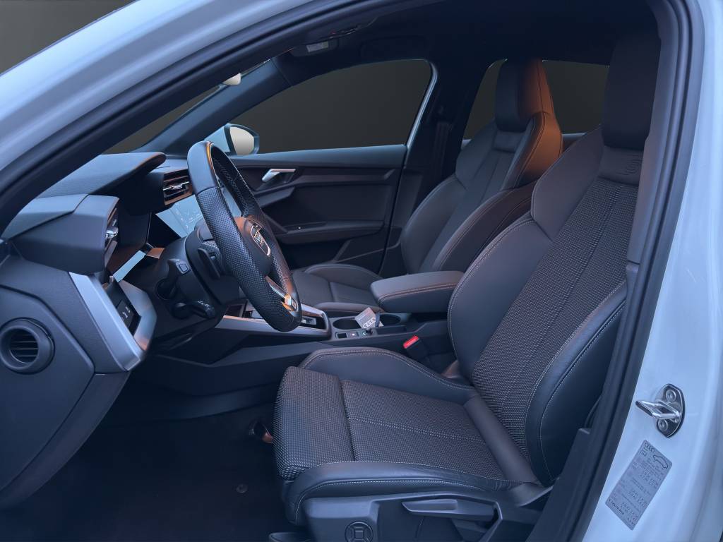 AUDI A3 Sportback 40 TFSI S line quattro S-tronic-image-7