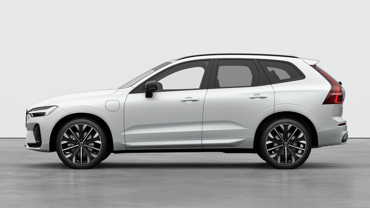 VOLVO XC60 2.0 T8 TE Ultra Dark eAWD-image-2