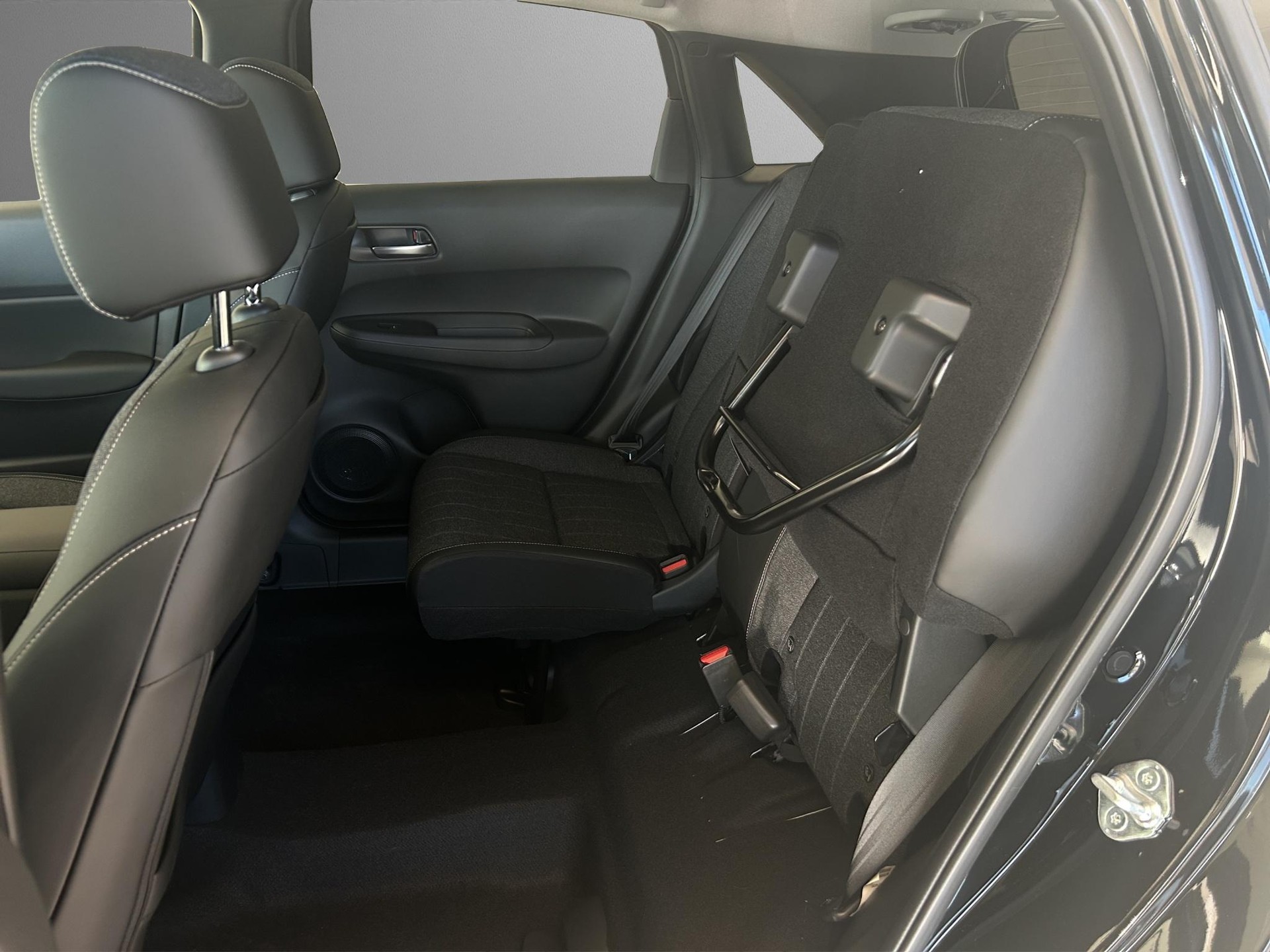 HONDA Jazz 1.5 i-MMD Advance-image-10