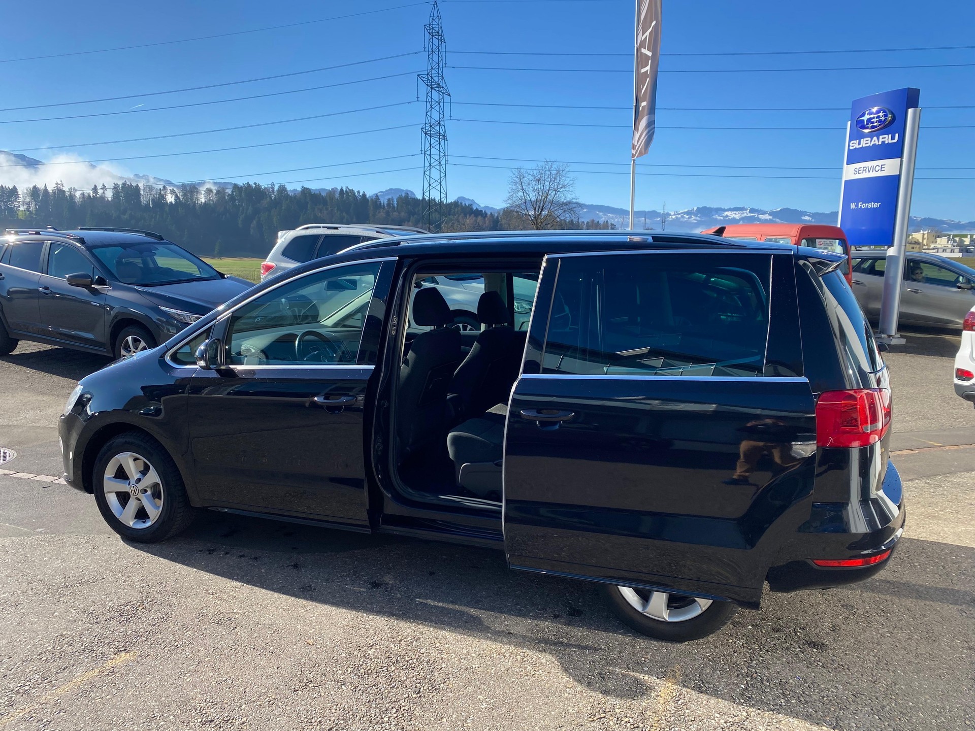 VW Sharan 2.0 TDI BlueMT Trendline-image-7
