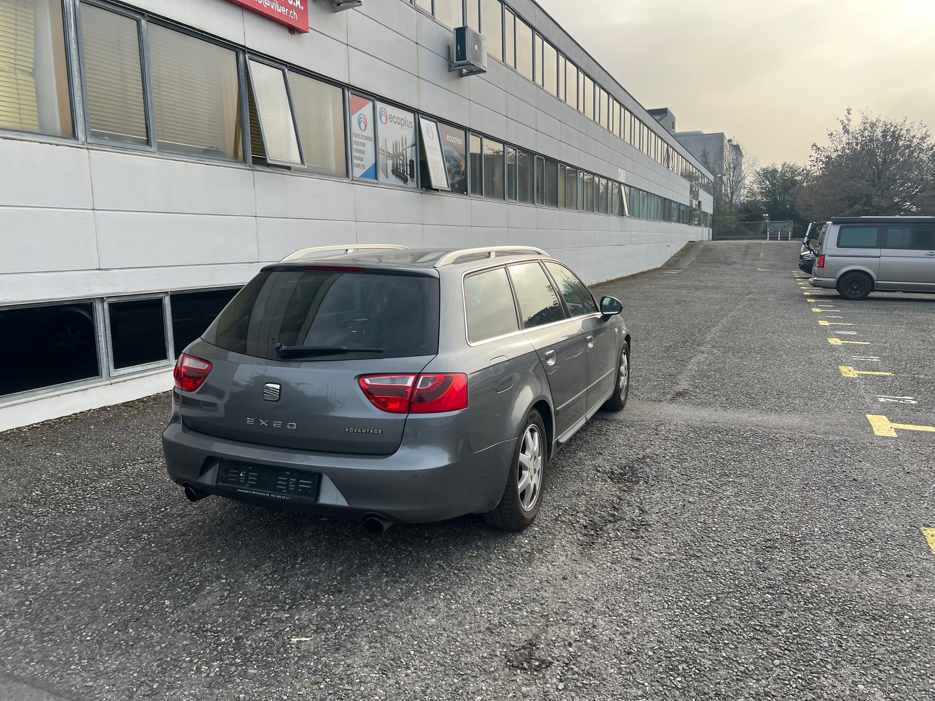 SEAT Exeo ST 2.0 TSI Advantage-image-3