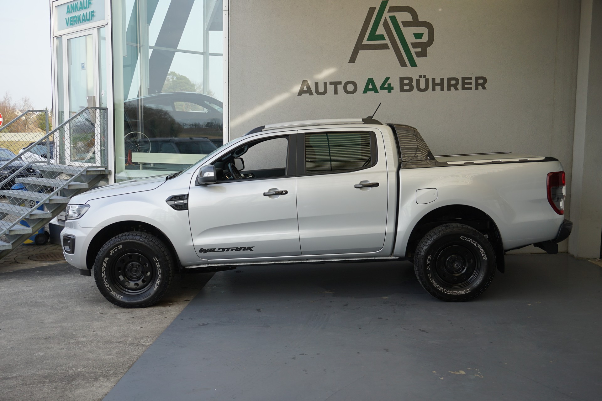 FORD Ranger Stormtrak/Wildtrak 2.0 TDCi 4x4 Automat 213PS aus erster Hand !! 3500kg Anhängelast!!-image-0