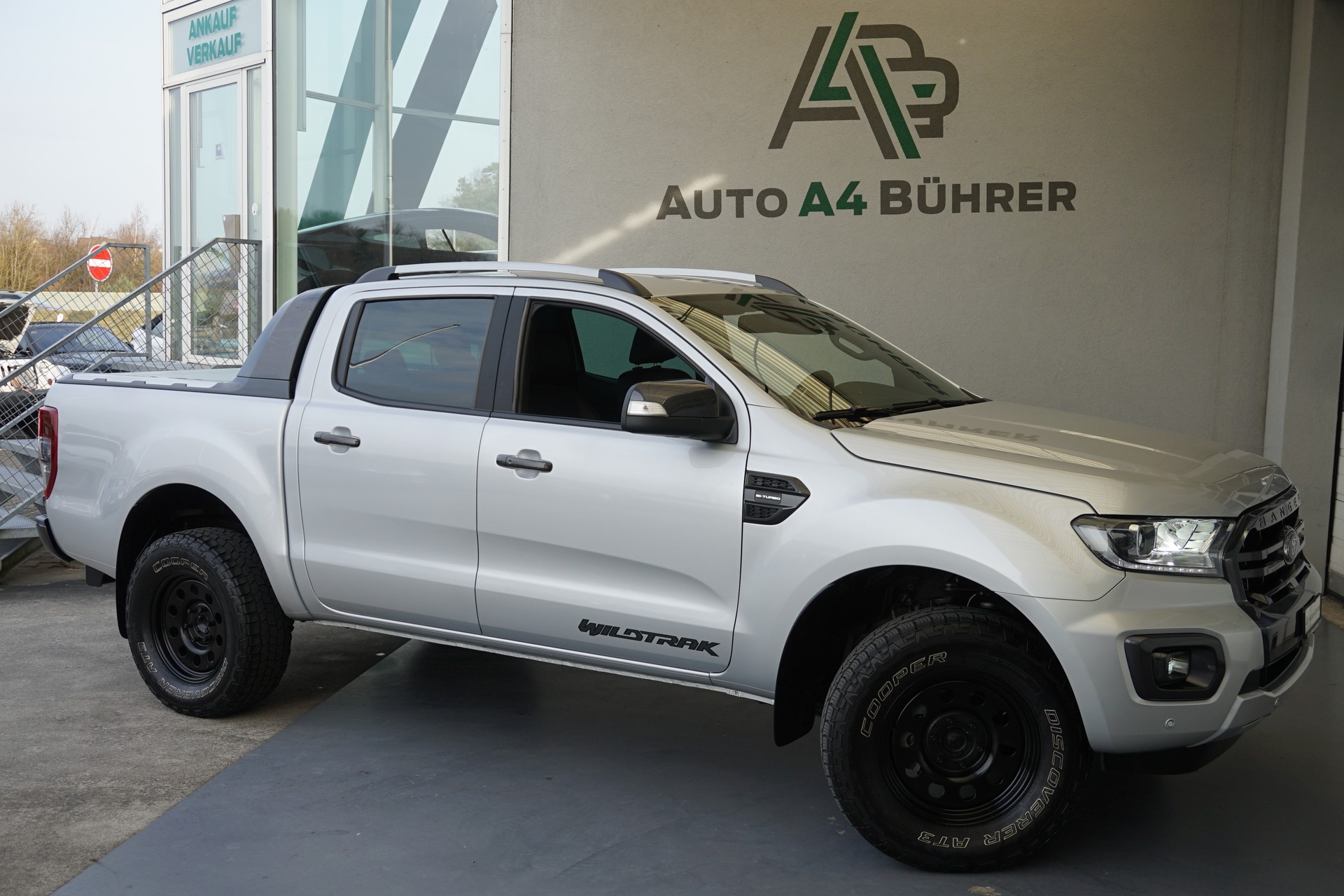 FORD Ranger Stormtrak/Wildtrak 2.0 TDCi 4x4 Automat 213PS aus erster Hand !! 3500kg Anhängelast!!-image-1