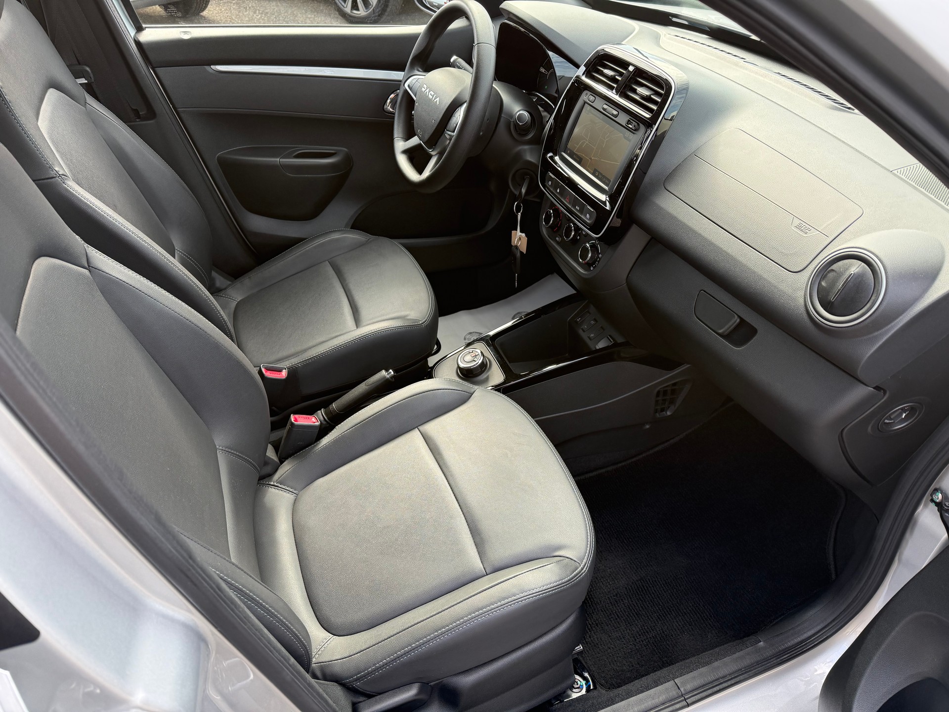 DACIA Spring 27 kWh Expression-image-9