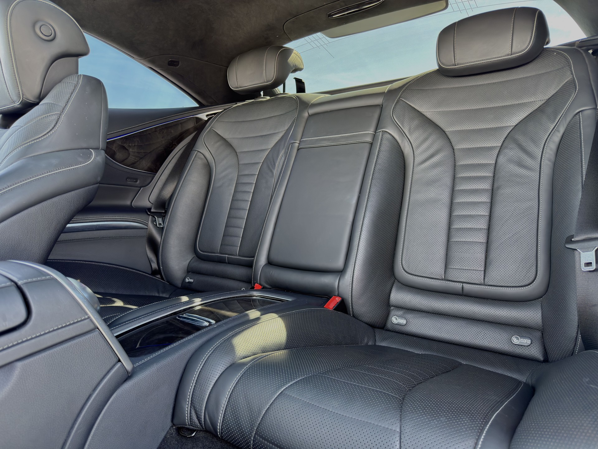 MERCEDES-BENZ S 500 Coupé 4Matic 7G-Tronic-image-12