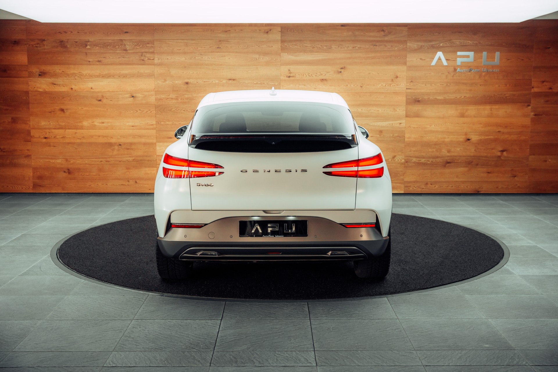 GENESIS GV60 77.4 kWh Sport Plus AWD-image-17