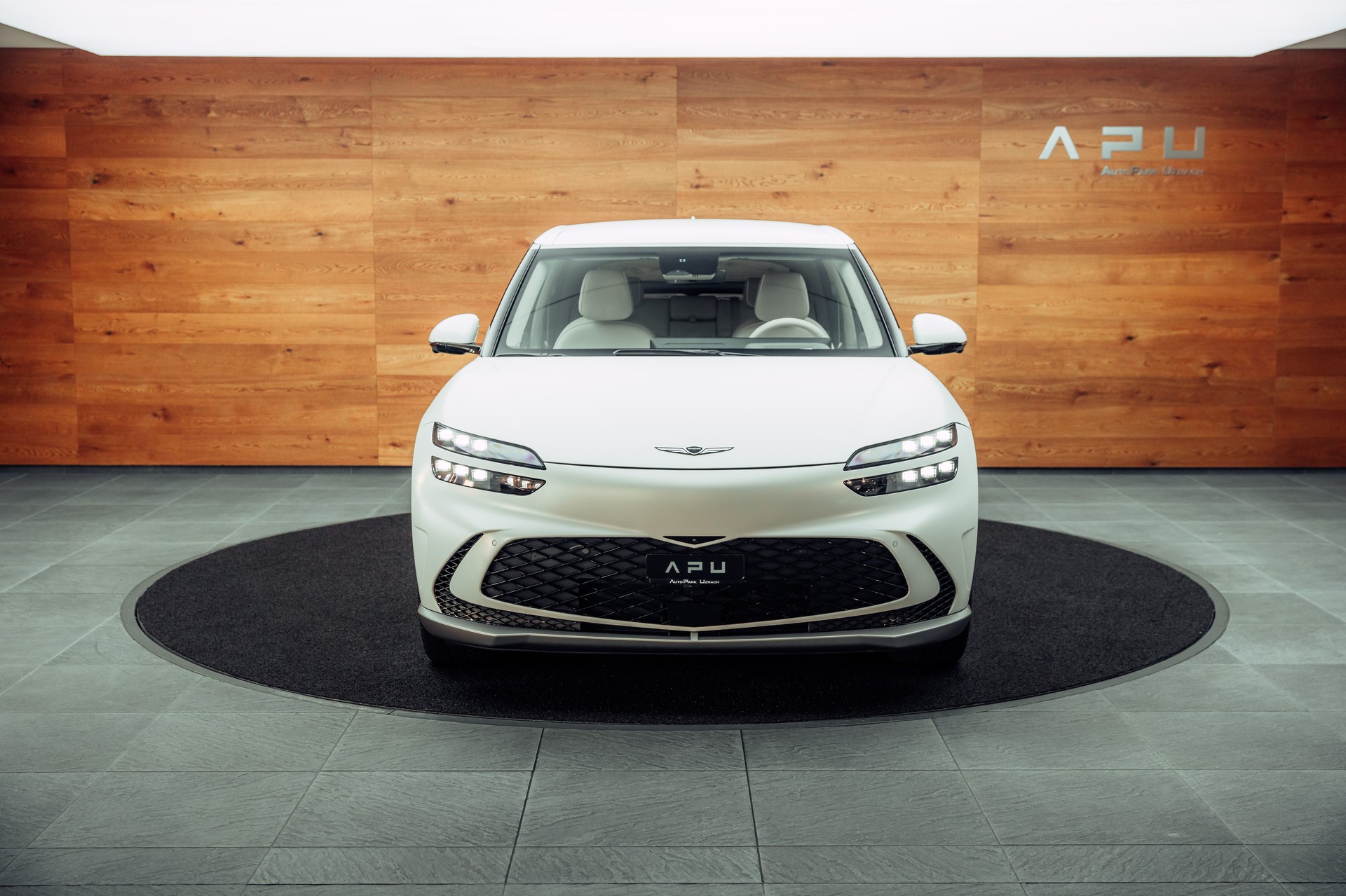 GENESIS GV60 77.4 kWh Sport Plus AWD-image-18