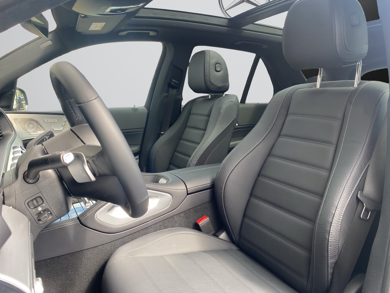 Image MERCEDES-BENZ GLE-300 GLE 300 d 4Matic 9G-Tronic