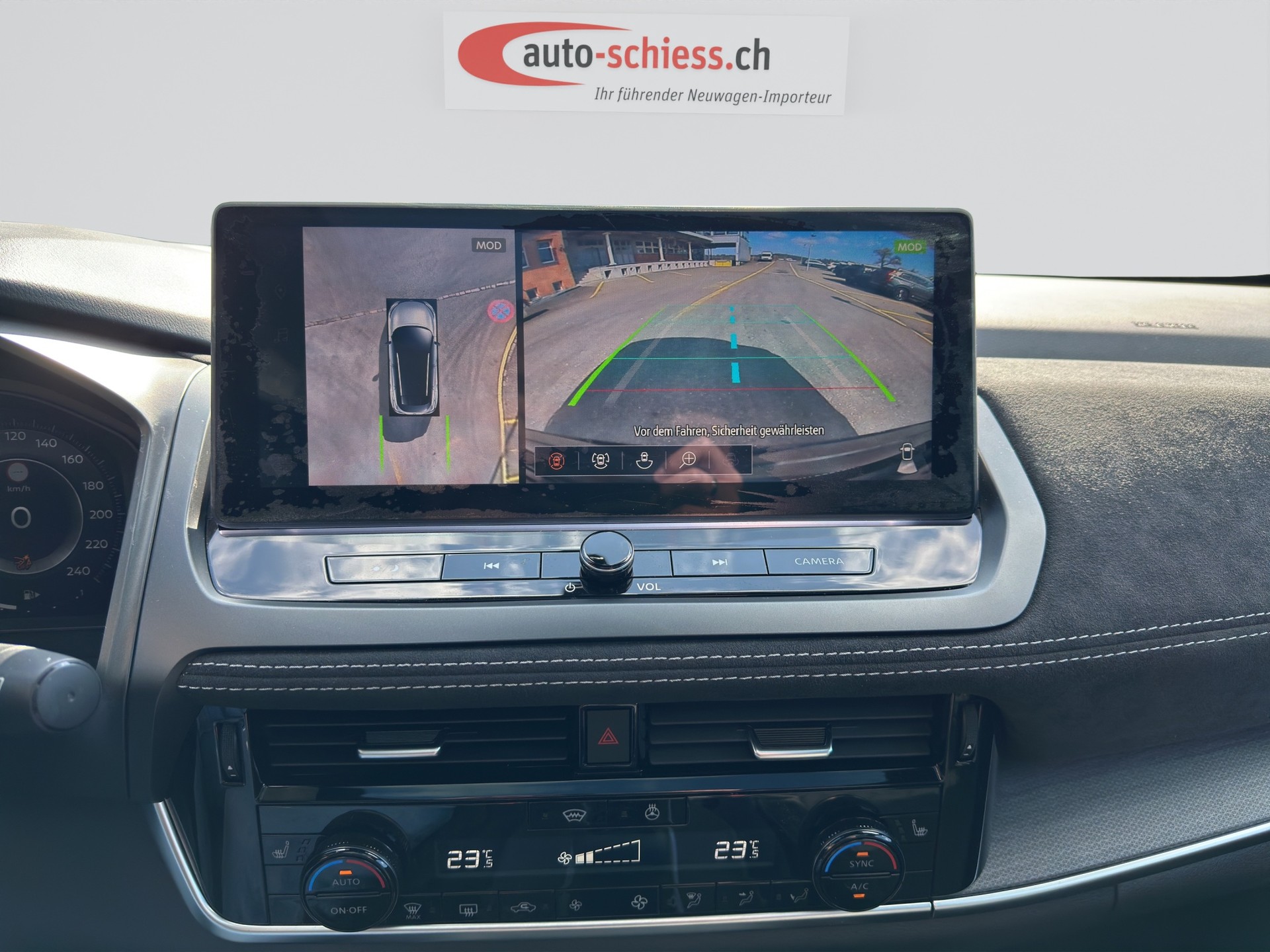 NISSAN Qashqai 1.3 DIG-T MHEV Tekna+ Xtronic-image-16