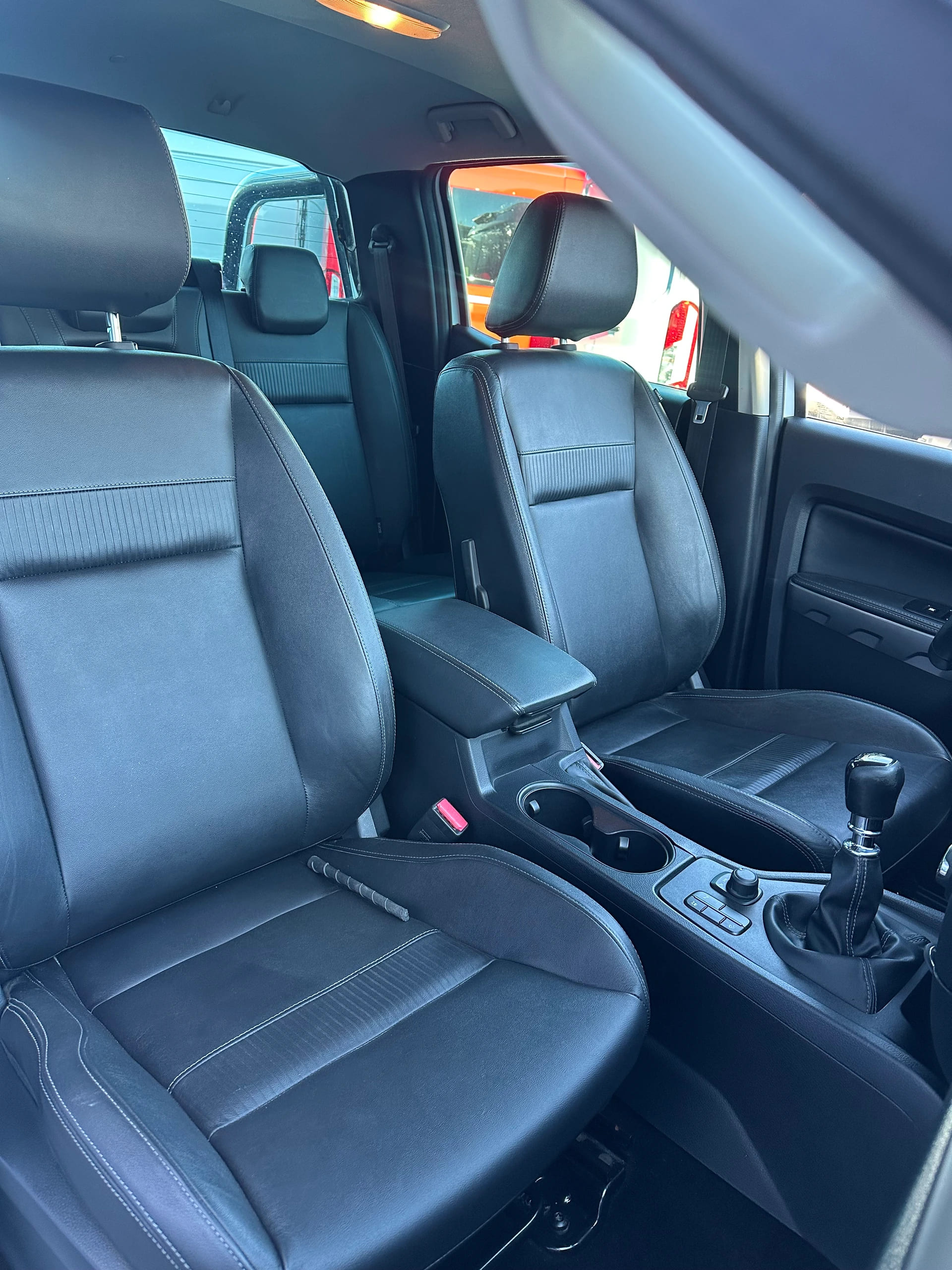 FORD Ranger dcab.pick-up 2.0 EcoBlue 4x4 Limited-image-13