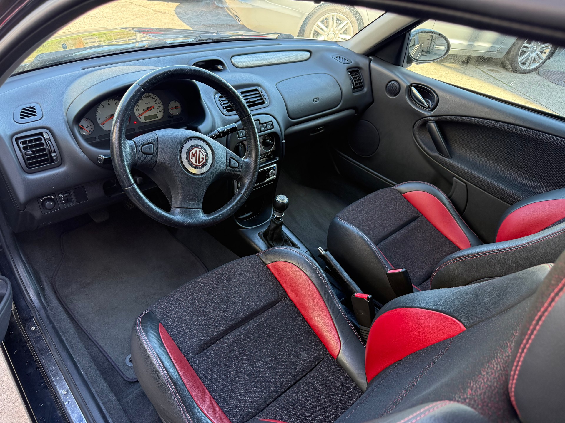 MG ZR 160-image-5