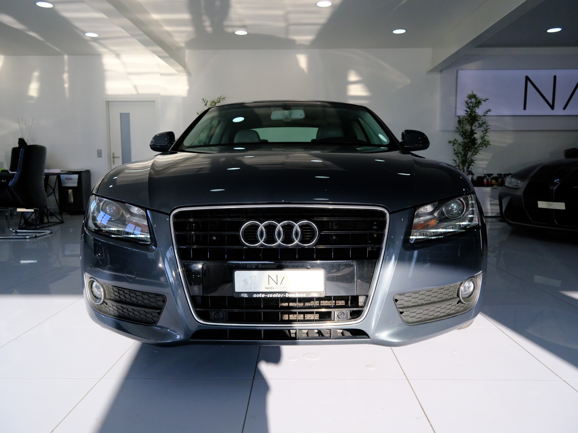 AUDI A5 Coupé 3.2 FSI multitronic-image-2