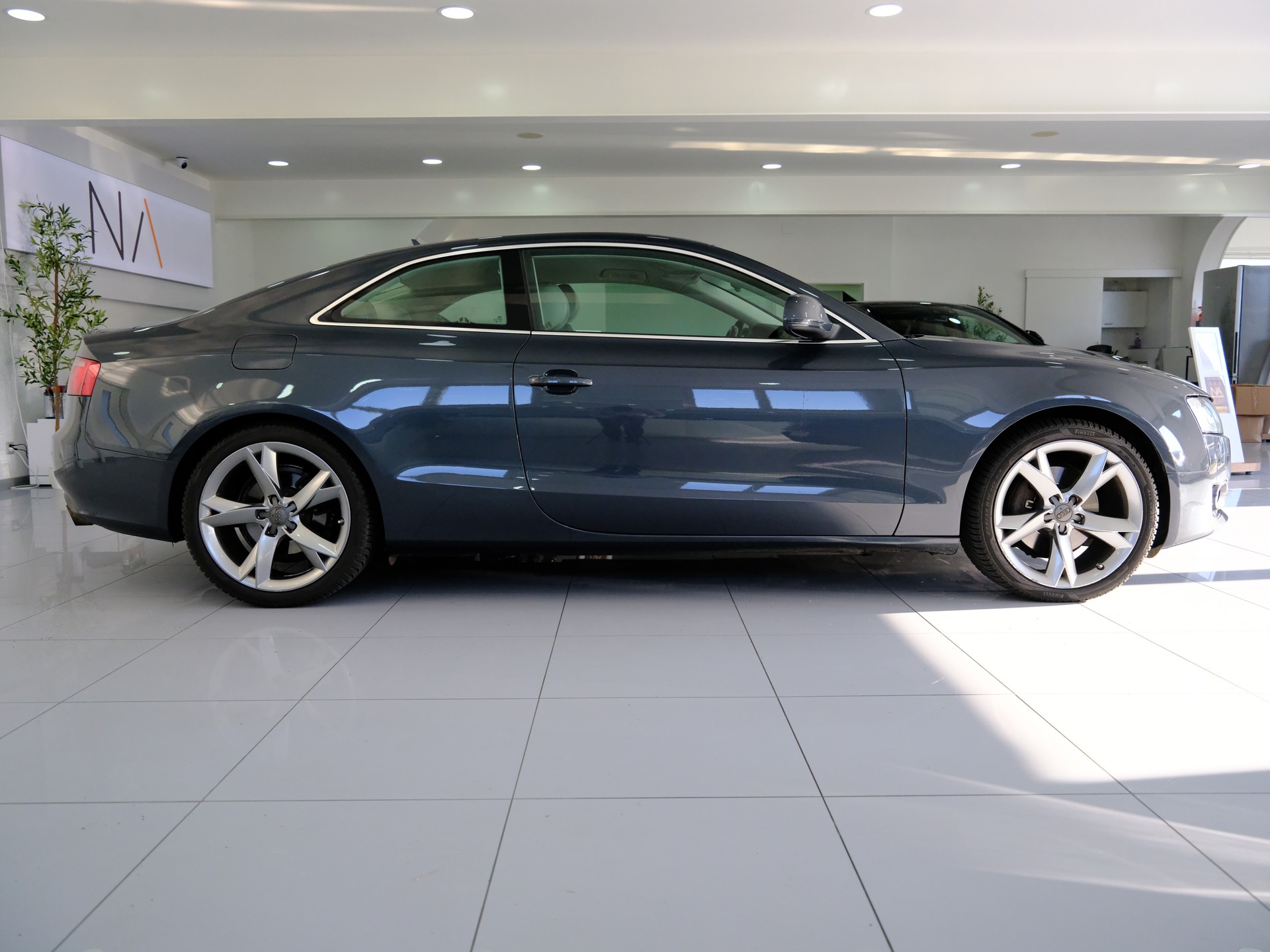 AUDI A5 Coupé 3.2 FSI multitronic-image-7