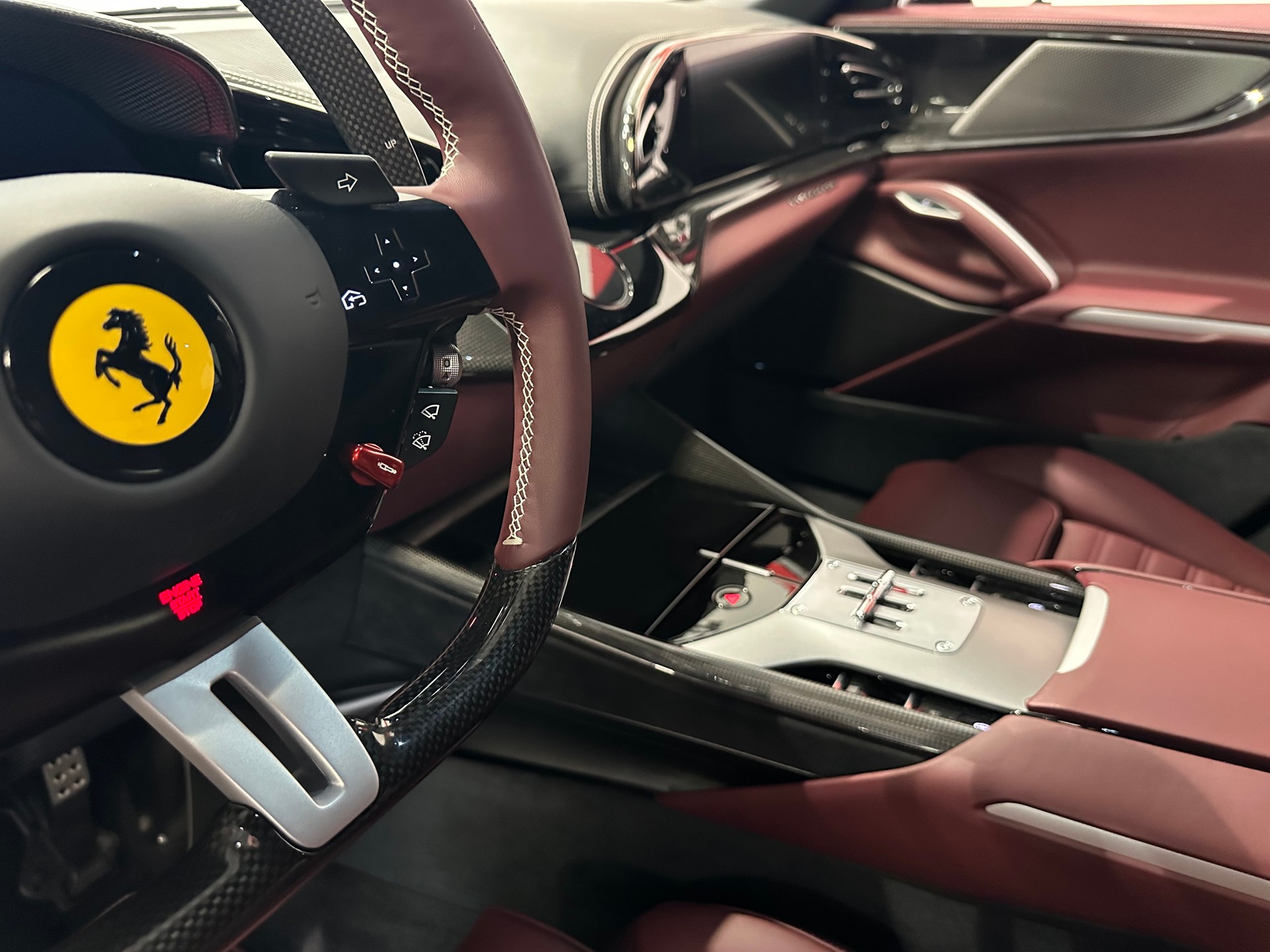 FERRARI Purosangue 6.5 V12 ATELIER-image-25
