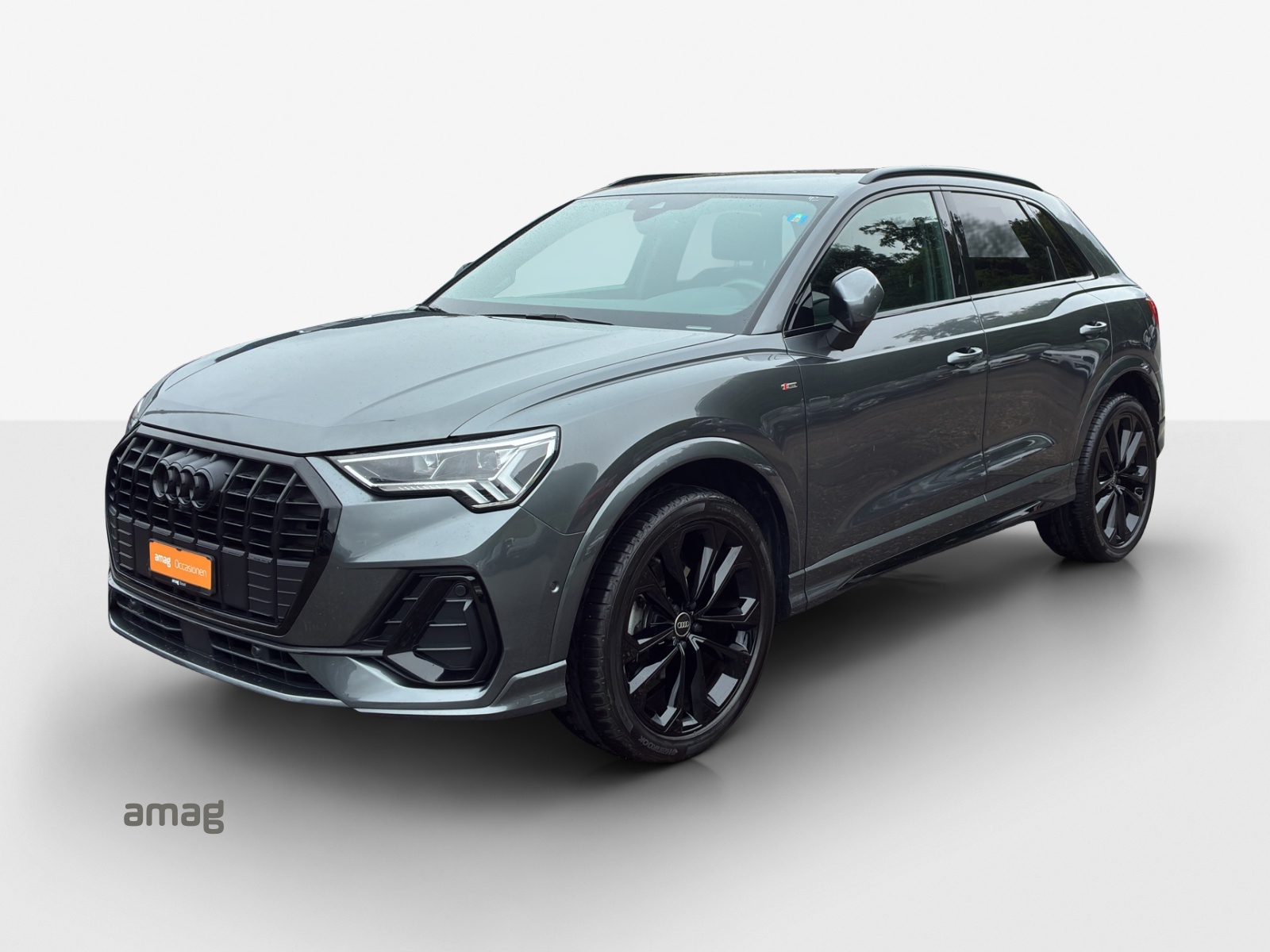 AUDI Q3 35 TFSI S line Attraction S-tronic-image-0