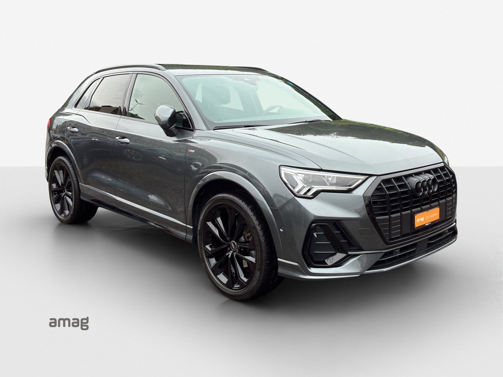 AUDI Q3 35 TFSI S line Attraction S-tronic-image-5
