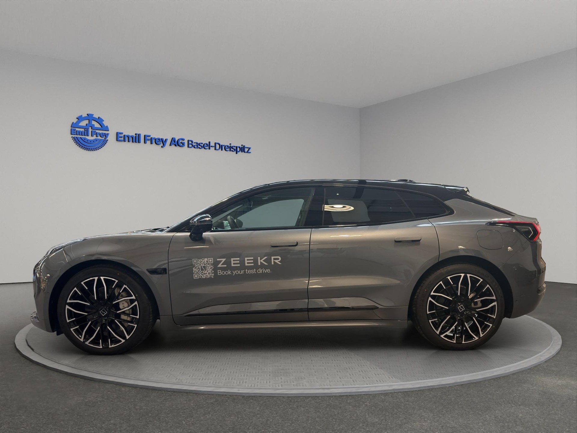 ZEEKR 001 Privilege AWD-image-2