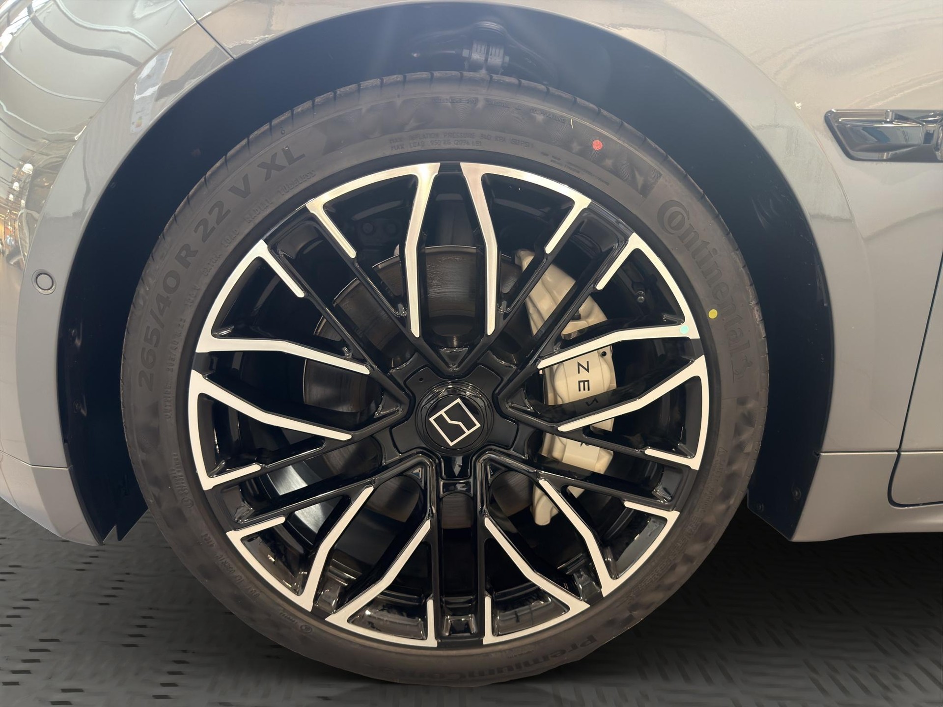 ZEEKR 001 Privilege AWD-image-7