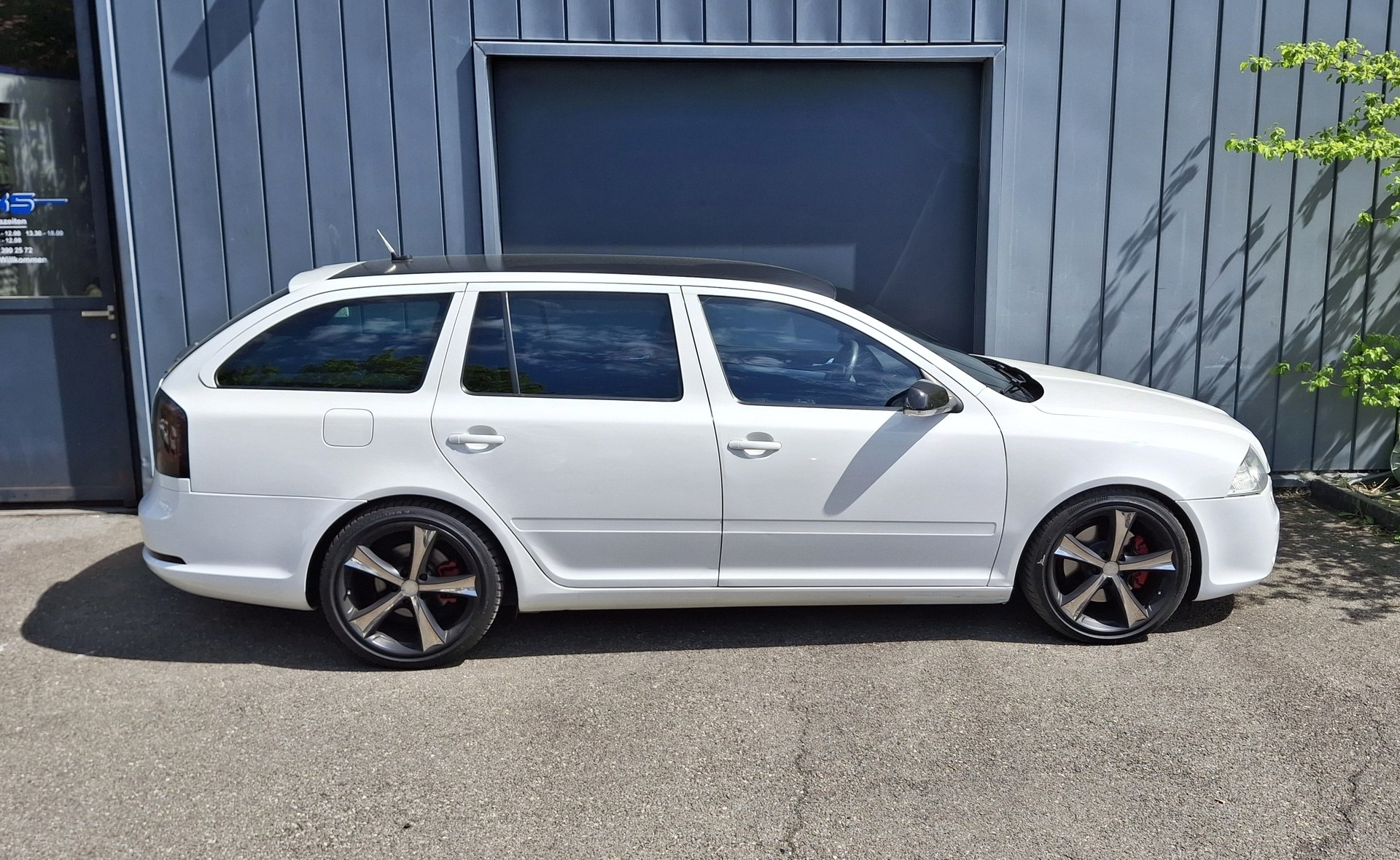 SKODA Octavia 2.0 TFSI RS-image-8