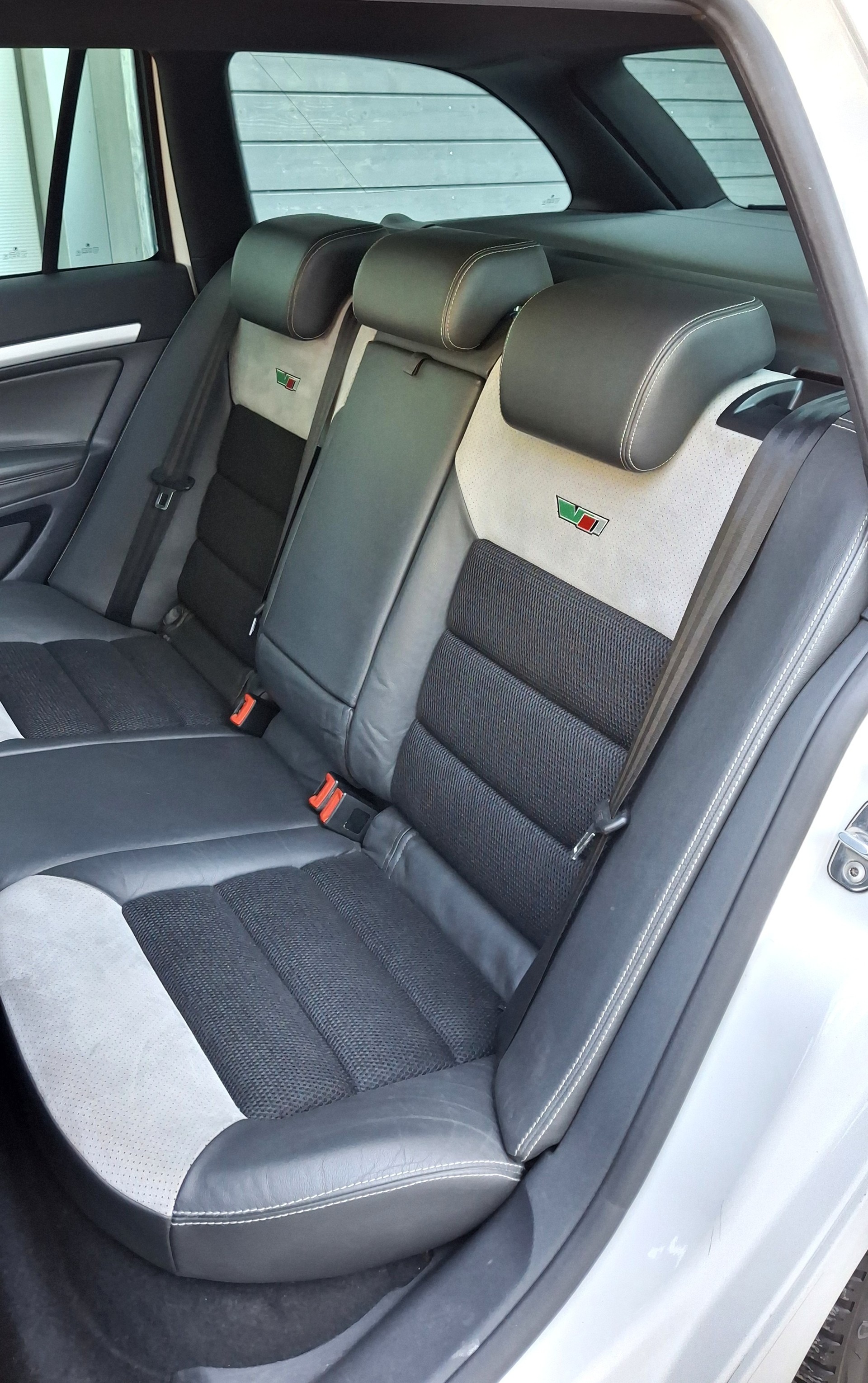 SKODA Octavia 2.0 TFSI RS-image-15