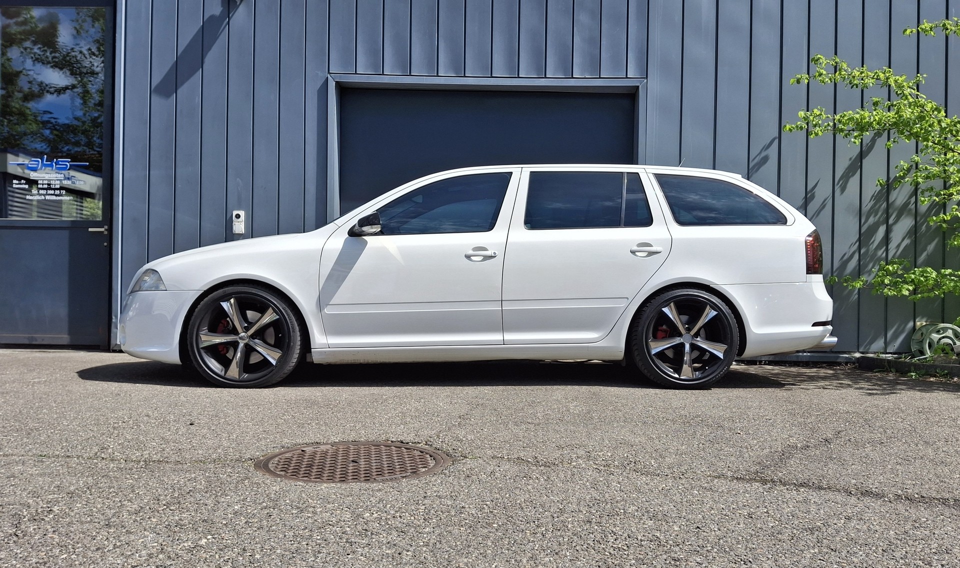 SKODA Octavia 2.0 TFSI RS-image-3