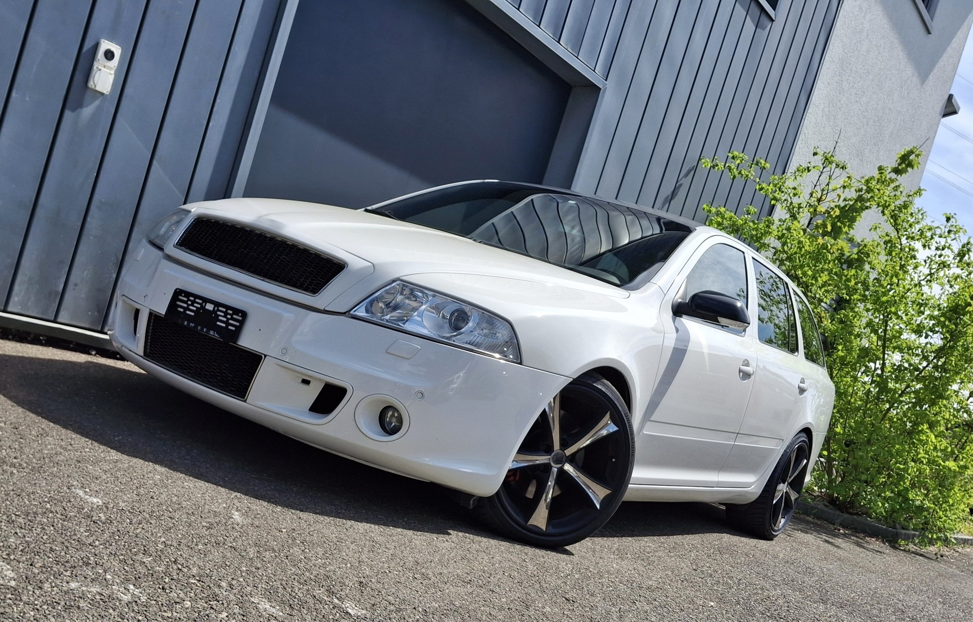 SKODA Octavia 2.0 TFSI RS-image-0