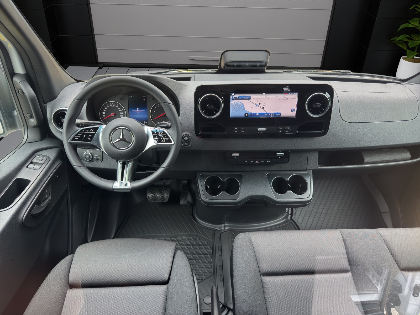 Image MERCEDES-BENZ SPRINTER Sprinter 317 CDI Standard 9G-TRONIC