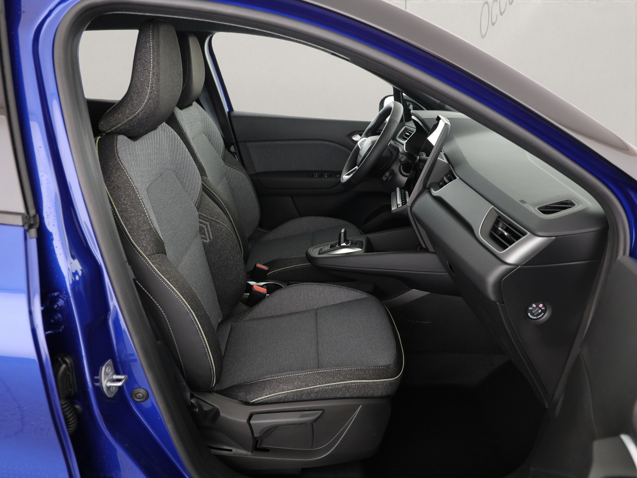 RENAULT Captur 1.8 E-Tech techno-image-6