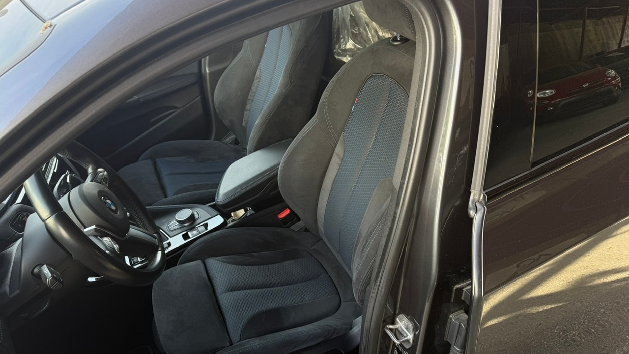 BMW X2 sDrive 20i M Sport Steptronic DSK-image-9