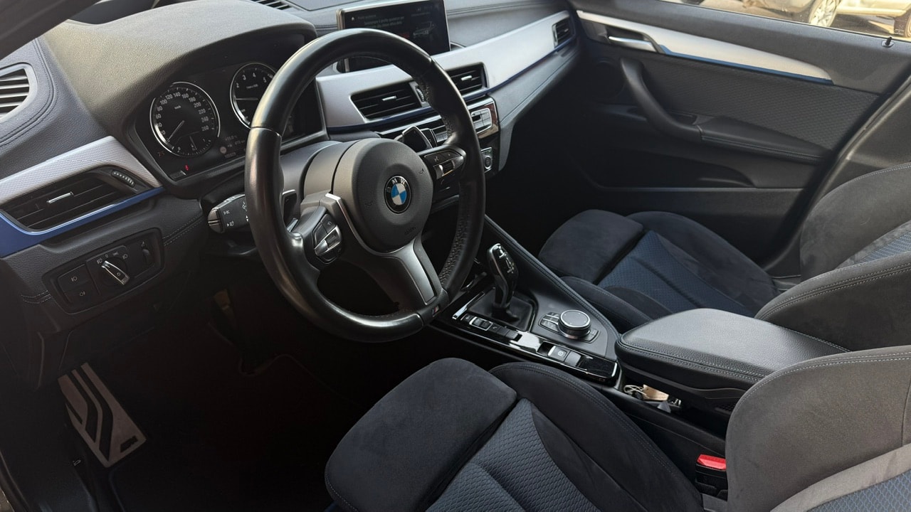 BMW X2 sDrive 20i M Sport Steptronic DSK-image-8