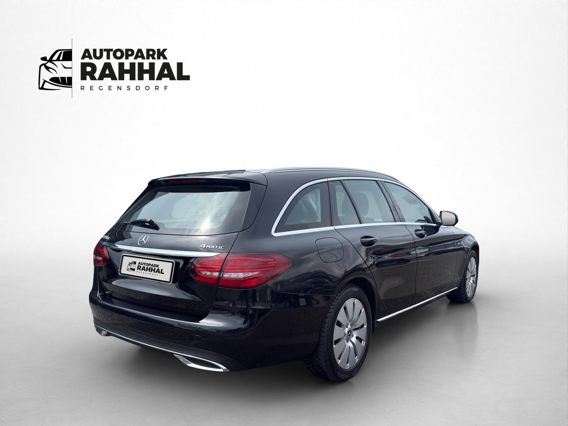 MERCEDES-BENZ C 220 d Avantgarde 4matic Kombi-image-5