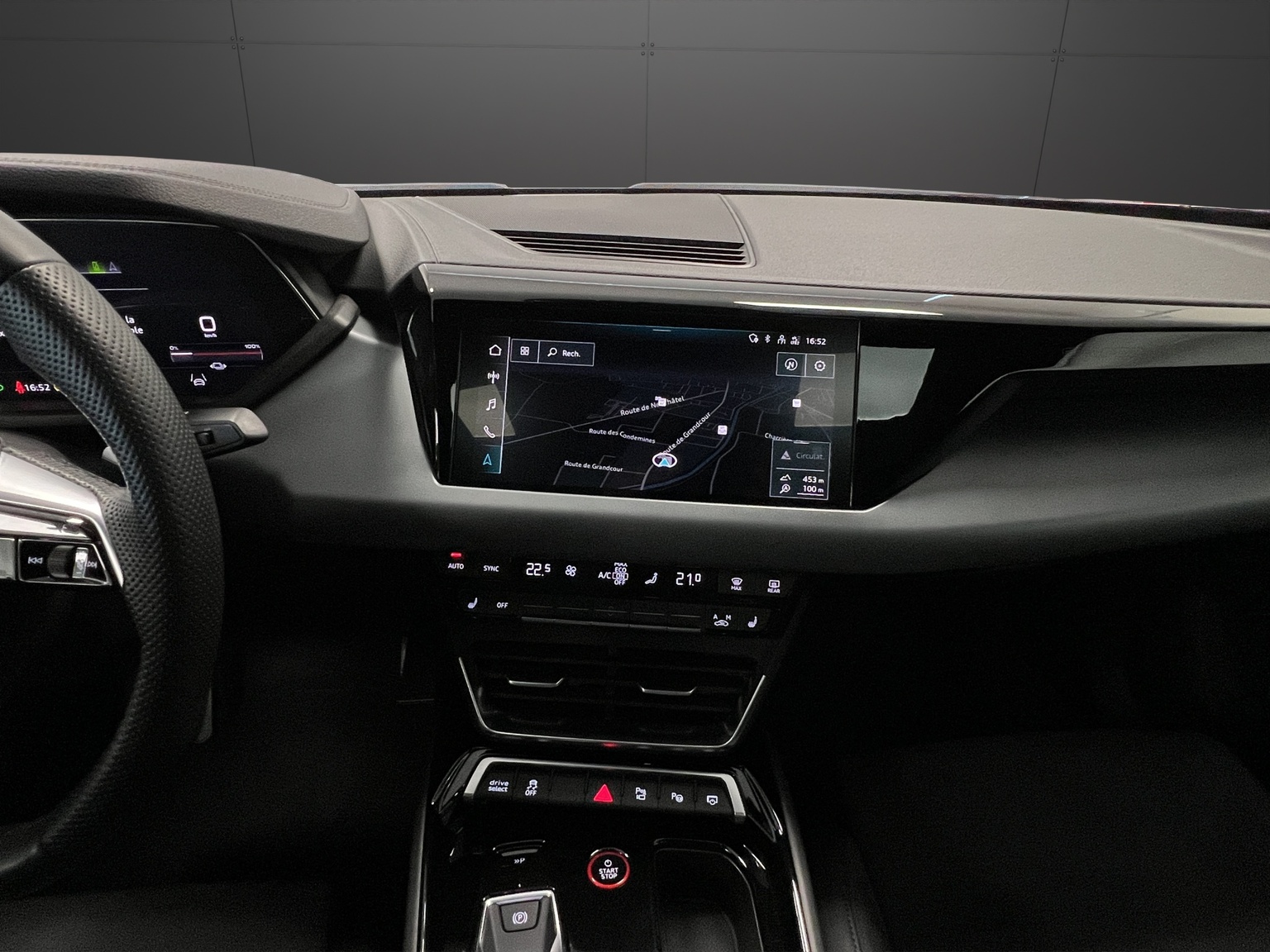 AUDI e-tron GT quattro-image-9