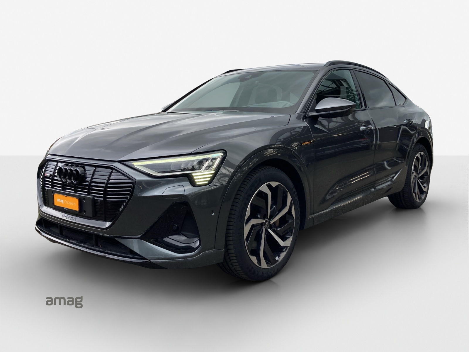 AUDI e-tron 55 Sportback S Line quattro-image-0