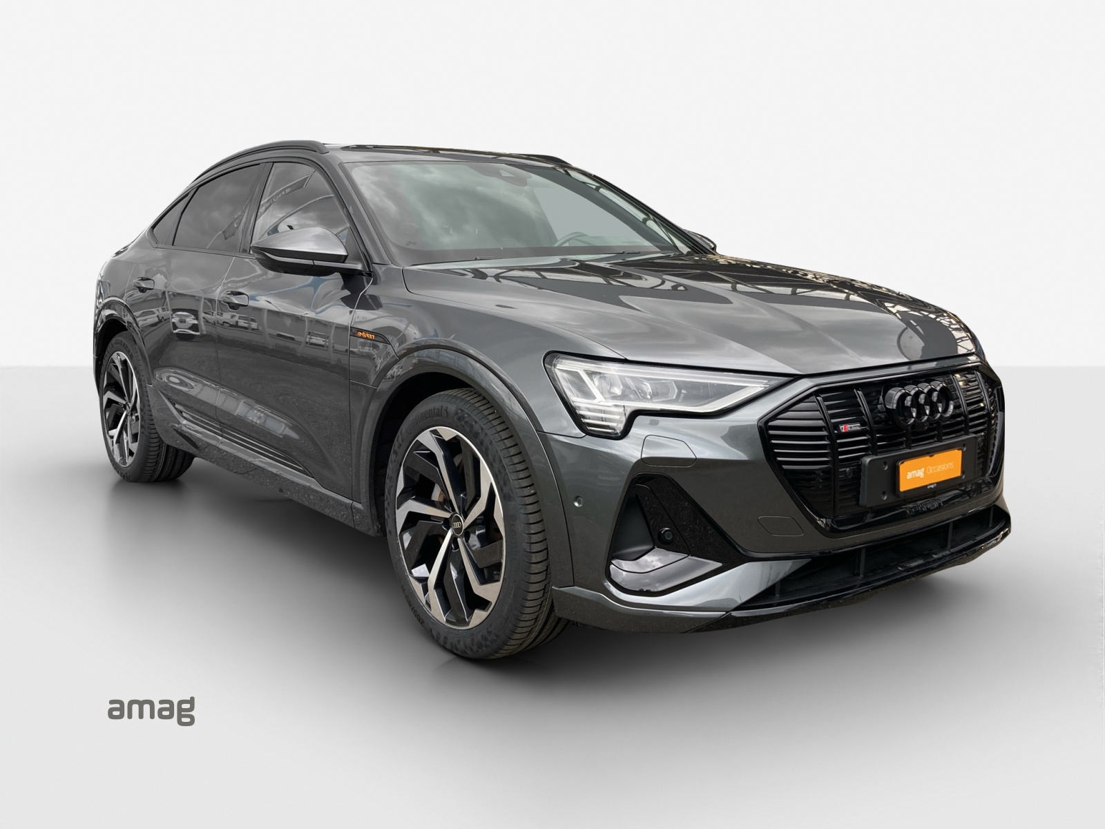 AUDI e-tron 55 Sportback S Line quattro-image-6