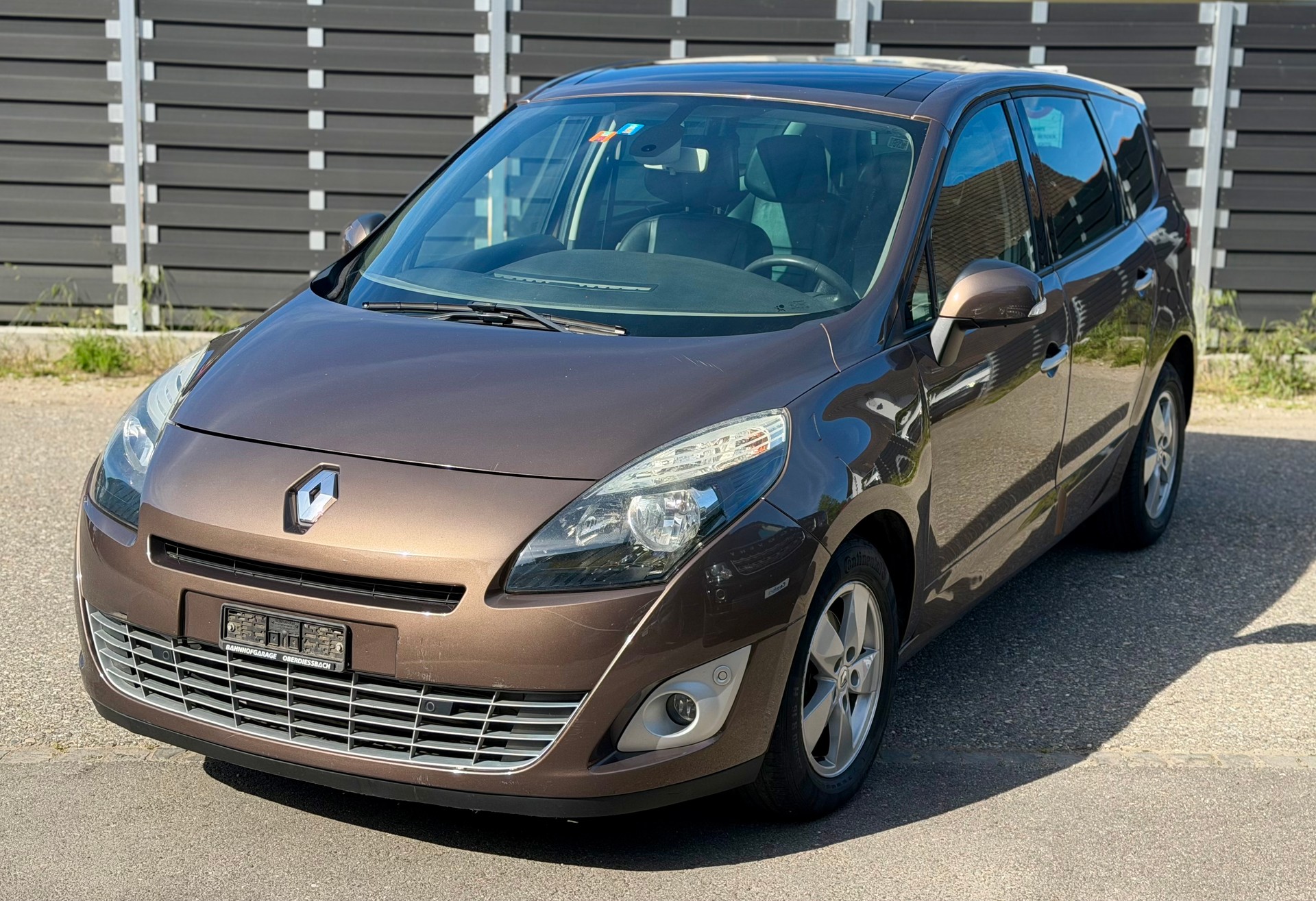 RENAULT Grand Scénic 1.9 dCi Expression-image-2