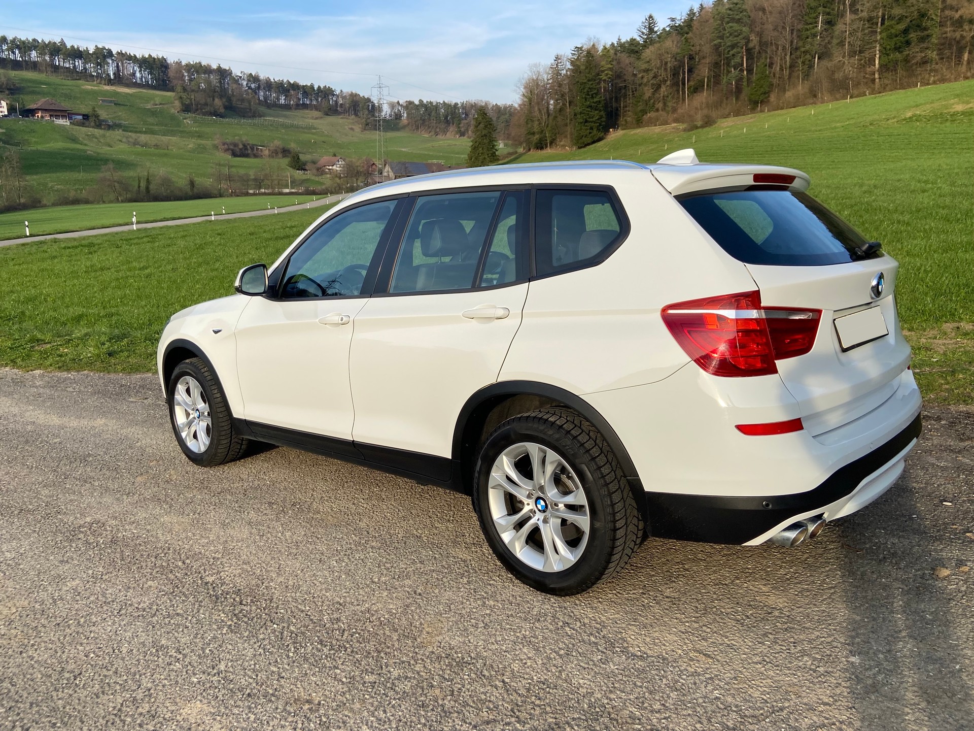 BMW X3 xDrive35d-image-2