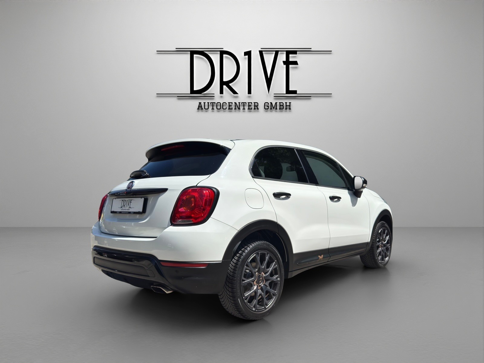 FIAT 500X 1.4T Off Road S-Design DCT-image-4